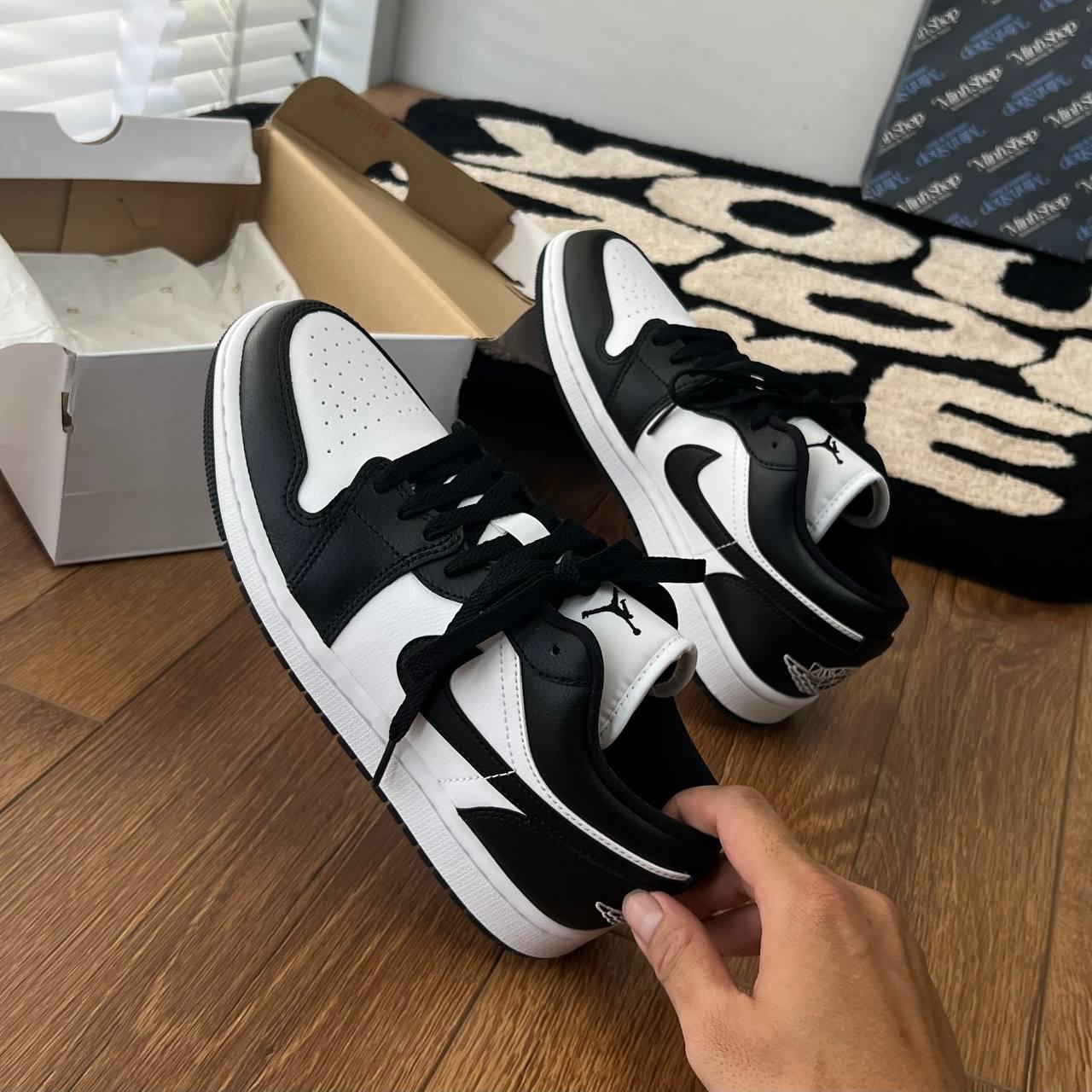 Minhshop.vn - Giày Nike Air Jordan 1 Low 'Panda' [DC0774 101]