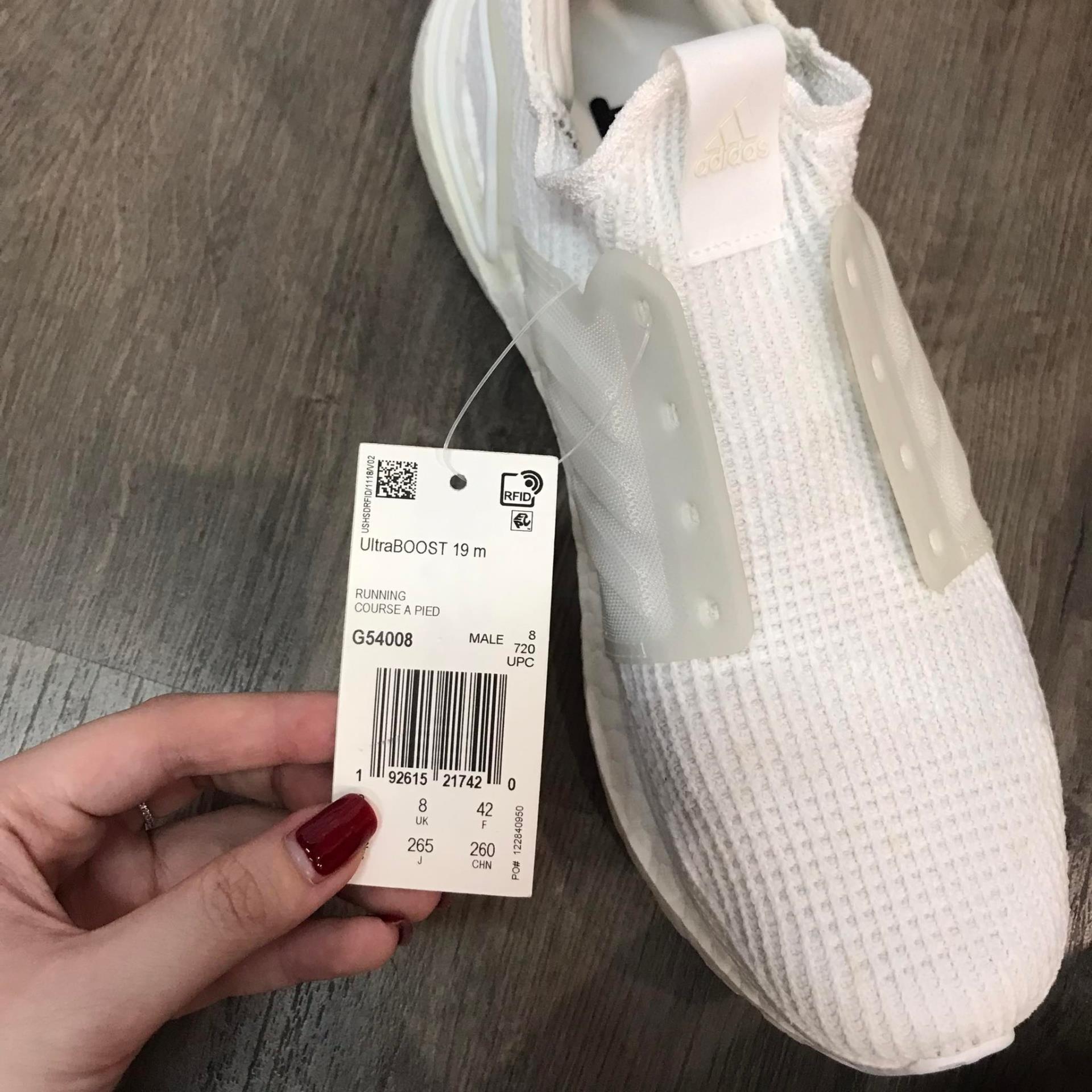 giày thể thao chính hãng, giày nike chính hãng, giày adidas chính hãng, giày newbalance chính hãng, giày converse chính hãng, giày puma chính hãng, giày vans chính hãng, giày asics chính hãng, giày everlast chính hãng, nước hoa chính hãng, ba lô, dép, dép quai ngang