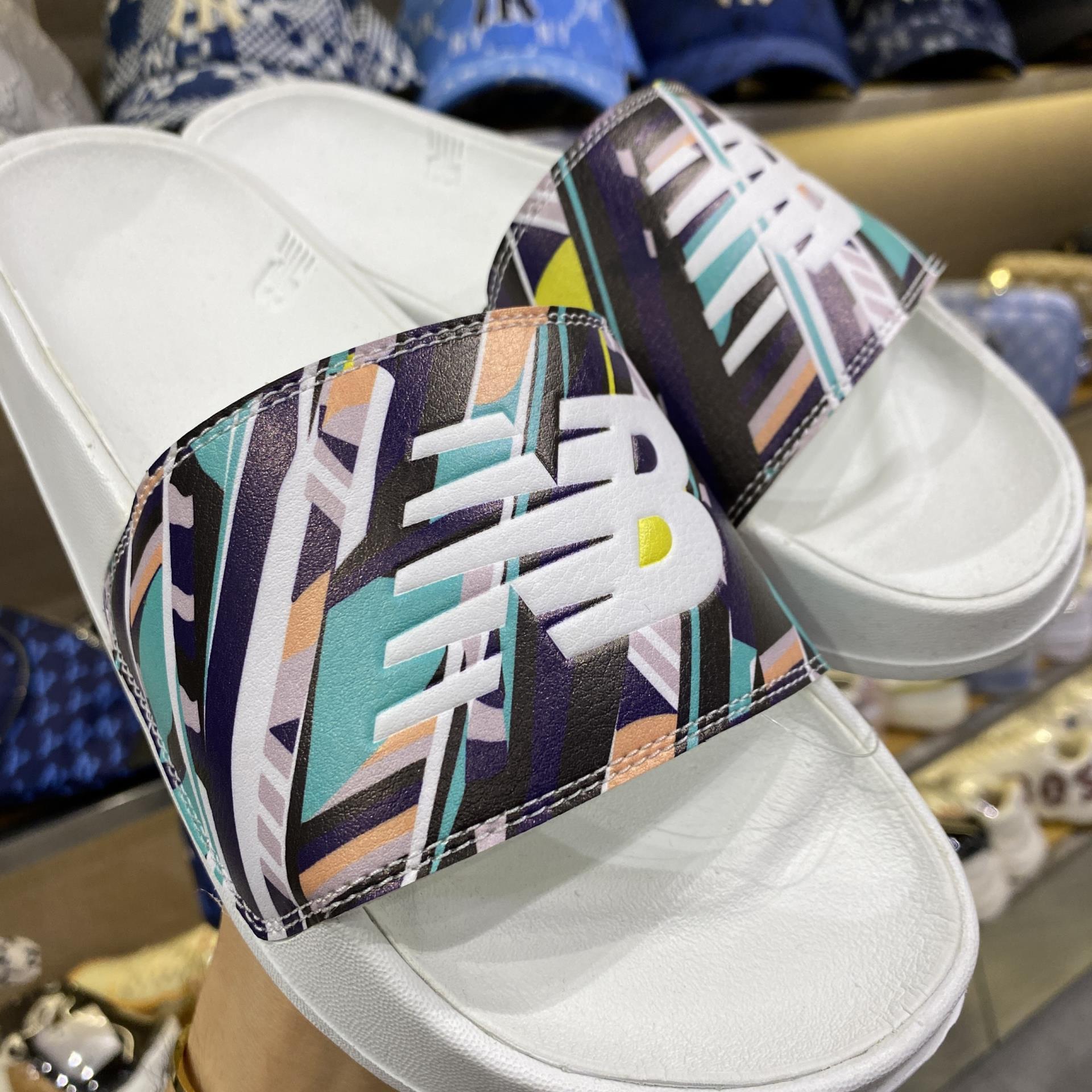 Giày thể thao, Balo thể thao, Nón thể thao, Thương hiệu giày nổi tiếng, Giày Adidas, Giày Nike, Balo Nike, Balo Adidas, Nón Nike, Nón Adidas