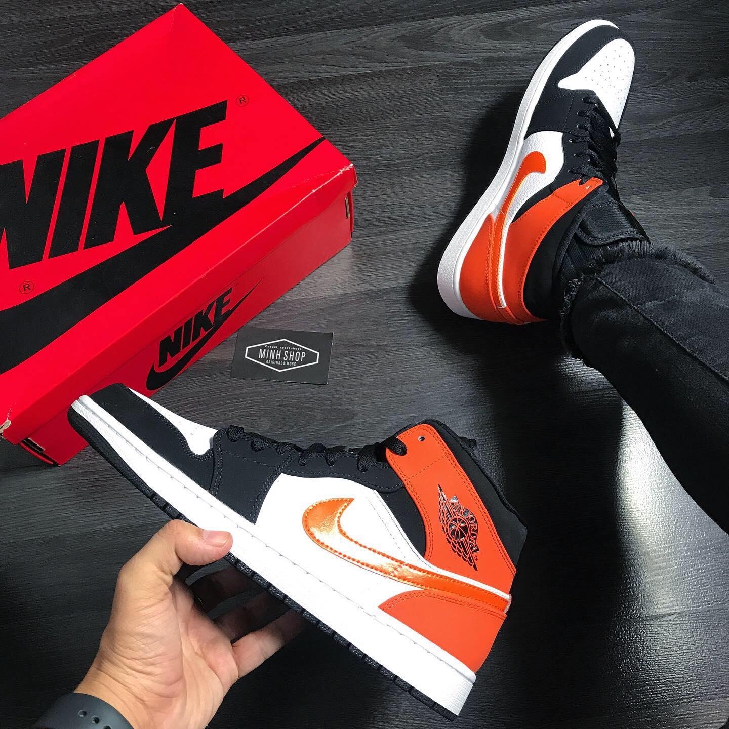 giày thể thao chính hãng, giày nike chính hãng, giày adidas chính hãng, giày newbalance chính hãng, giày converse chính hãng, giày puma chính hãng, giày vans chính hãng, giày asics chính hãng, giày everlast chính hãng, nước hoa chính hãng, ba lô, dép, dép quai ngang