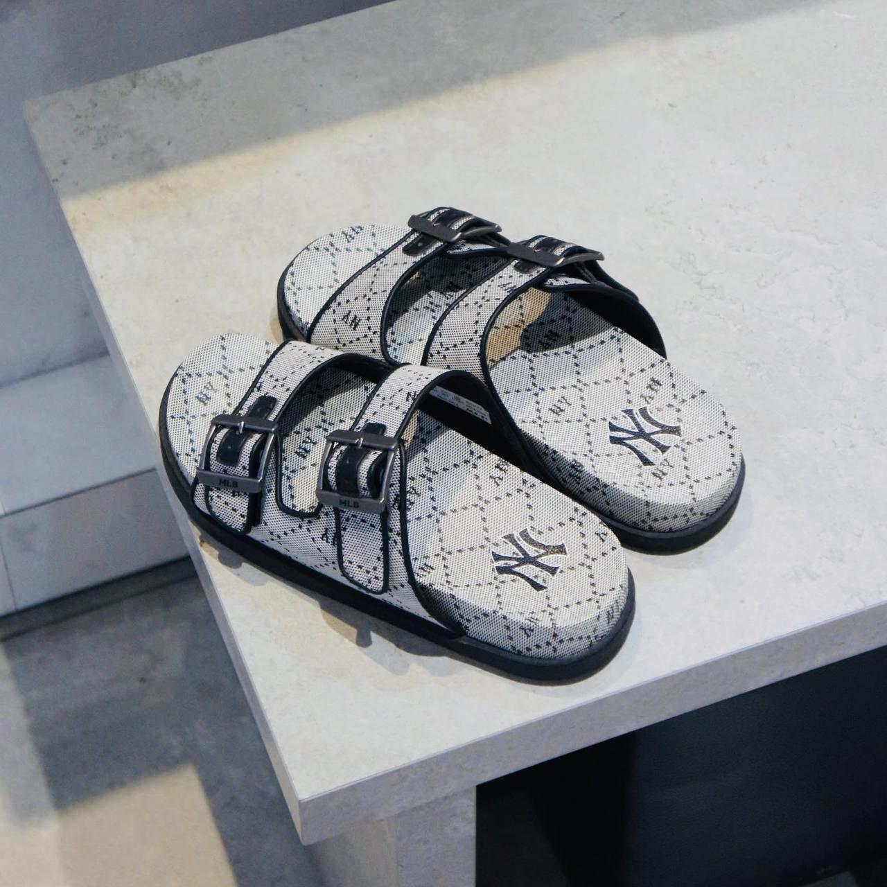 Giày thể thao, Balo thể thao, Nón thể thao, Thương hiệu giày nổi tiếng, Giày Adidas, Giày Nike, Balo Nike, Balo Adidas, Nón Nike, Nón Adidas