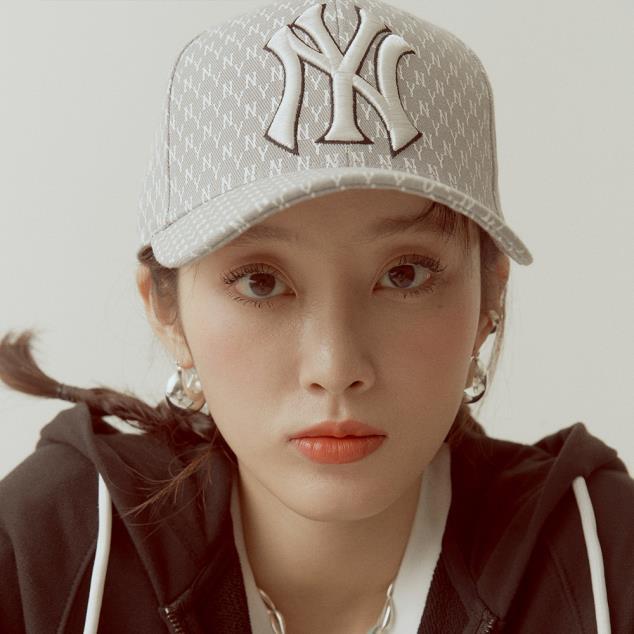Giày thể thao, Balo thể thao, Nón thể thao, Thương hiệu giày nổi tiếng, Giày Adidas, Giày Nike, Balo Nike, Balo Adidas, Nón Nike, Nón Adidas