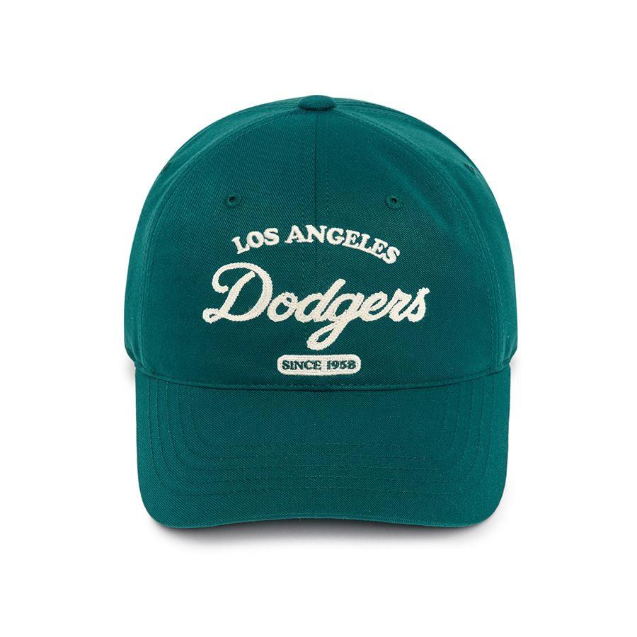 Giày thể thao, Balo thể thao, Nón thể thao, Thương hiệu giày nổi tiếng, Giày Adidas, Giày Nike, Balo Nike, Balo Adidas, Nón Nike, Nón Adidas