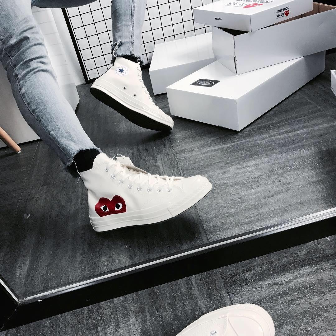 giày thể thao chính hãng, giày nike chính hãng, giày adidas chính hãng, giày newbalance chính hãng, giày converse chính hãng, giày puma chính hãng, giày vans chính hãng, giày asics chính hãng, giày everlast chính hãng, nước hoa chính hãng, ba lô, dép, dép quai ngang