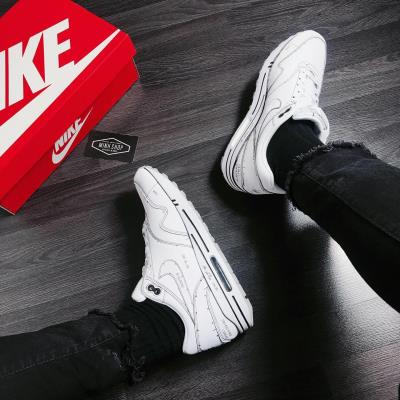 giày thể thao chính hãng, giày nike chính hãng, giày adidas chính hãng, giày newbalance chính hãng, giày converse chính hãng, giày puma chính hãng, giày vans chính hãng, giày asics chính hãng, giày everlast chính hãng, nước hoa chính hãng, ba lô, dép, dép quai ngang