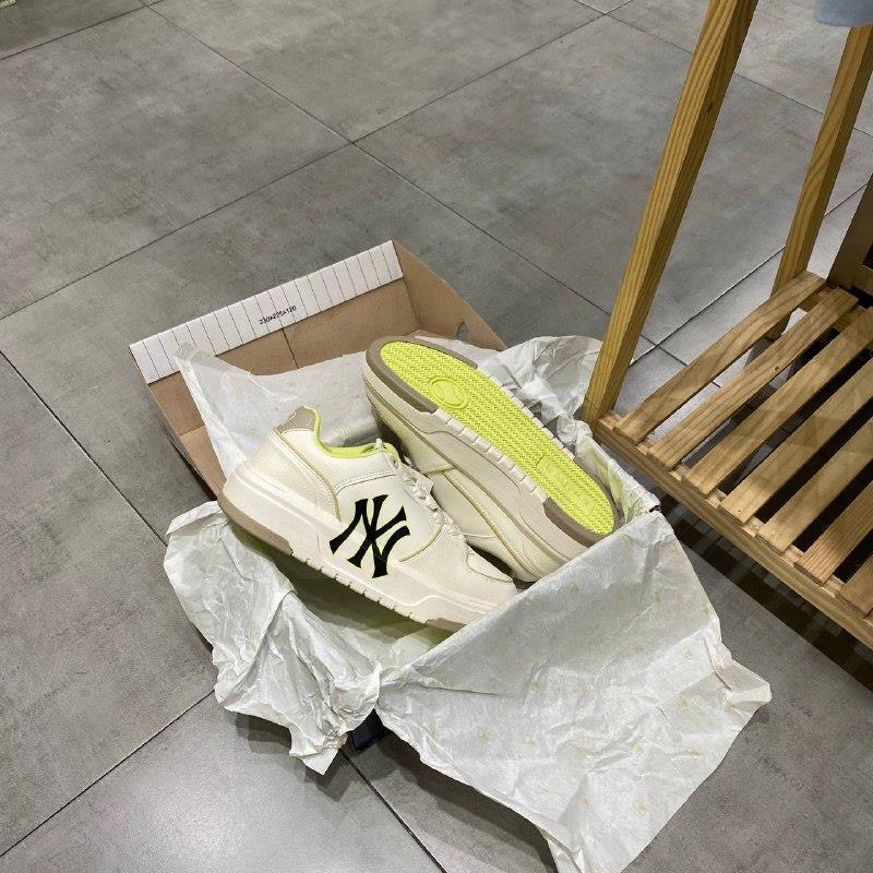 Giày thể thao, Balo thể thao, Nón thể thao, Thương hiệu giày nổi tiếng, Giày Adidas, Giày Nike, Balo Nike, Balo Adidas, Nón Nike, Nón Adidas