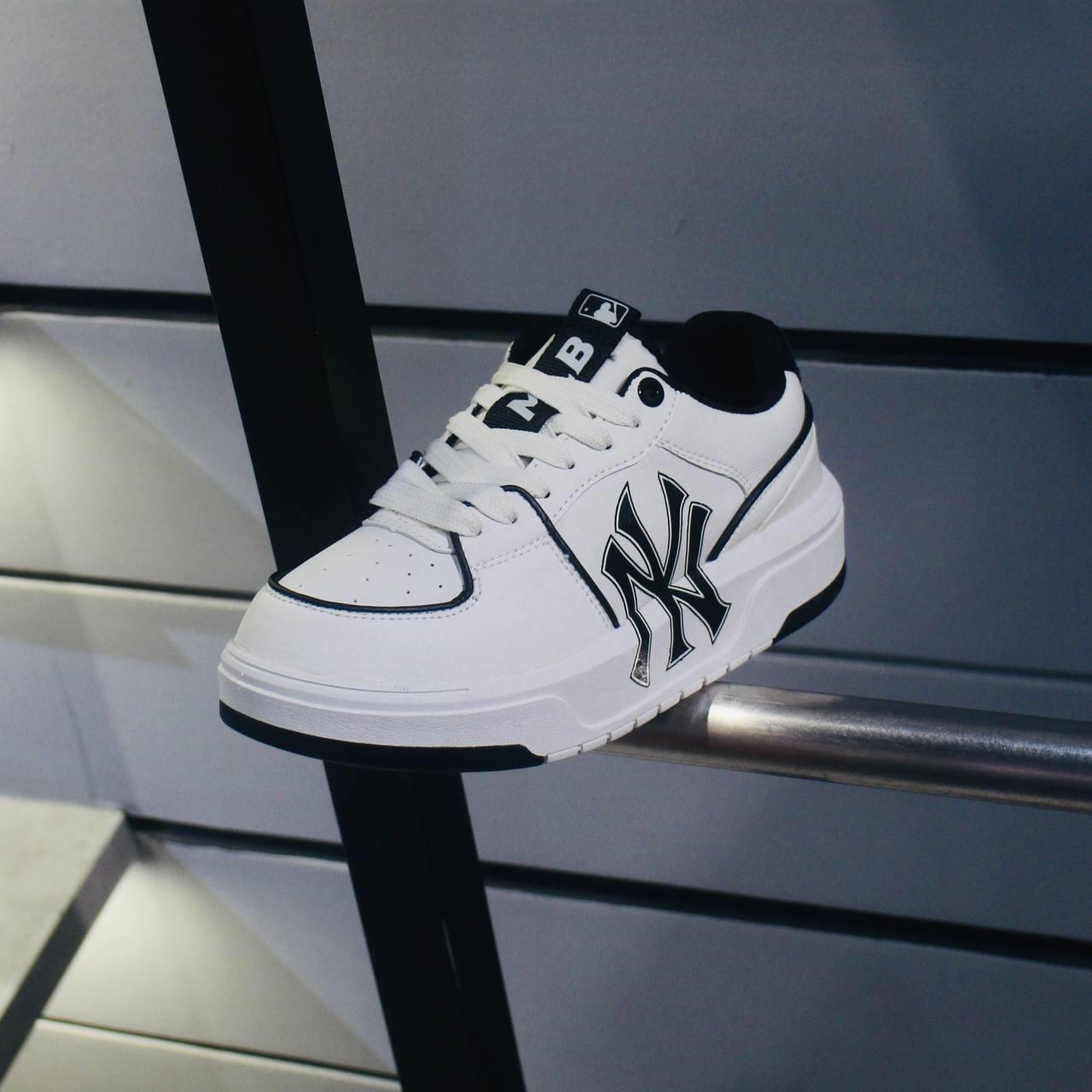 Giày thể thao, Balo thể thao, Nón thể thao, Thương hiệu giày nổi tiếng, Giày Adidas, Giày Nike, Balo Nike, Balo Adidas, Nón Nike, Nón Adidas