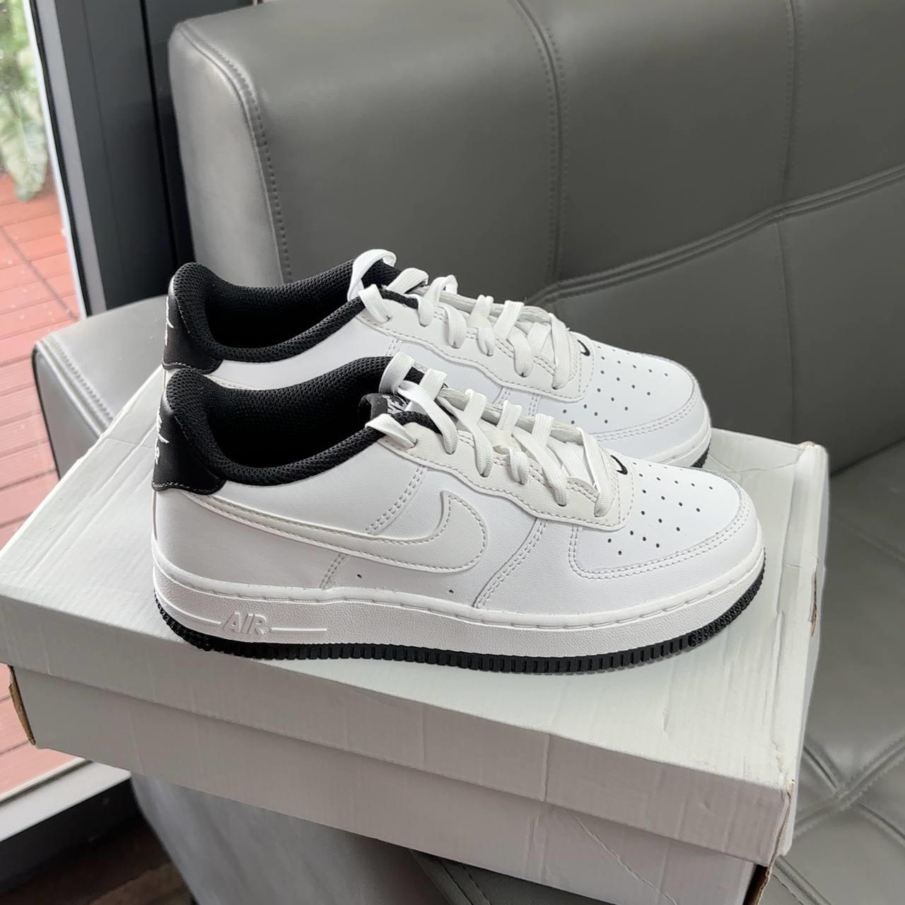 giày thể thao chính hãng, giày nike chính hãng, giày adidas chính hãng, giày newbalance chính hãng, giày converse chính hãng, giày puma chính hãng, giày vans chính hãng, giày asics chính hãng, giày everlast chính hãng, nước hoa chính hãng, ba lô, dép, dép quai ngang