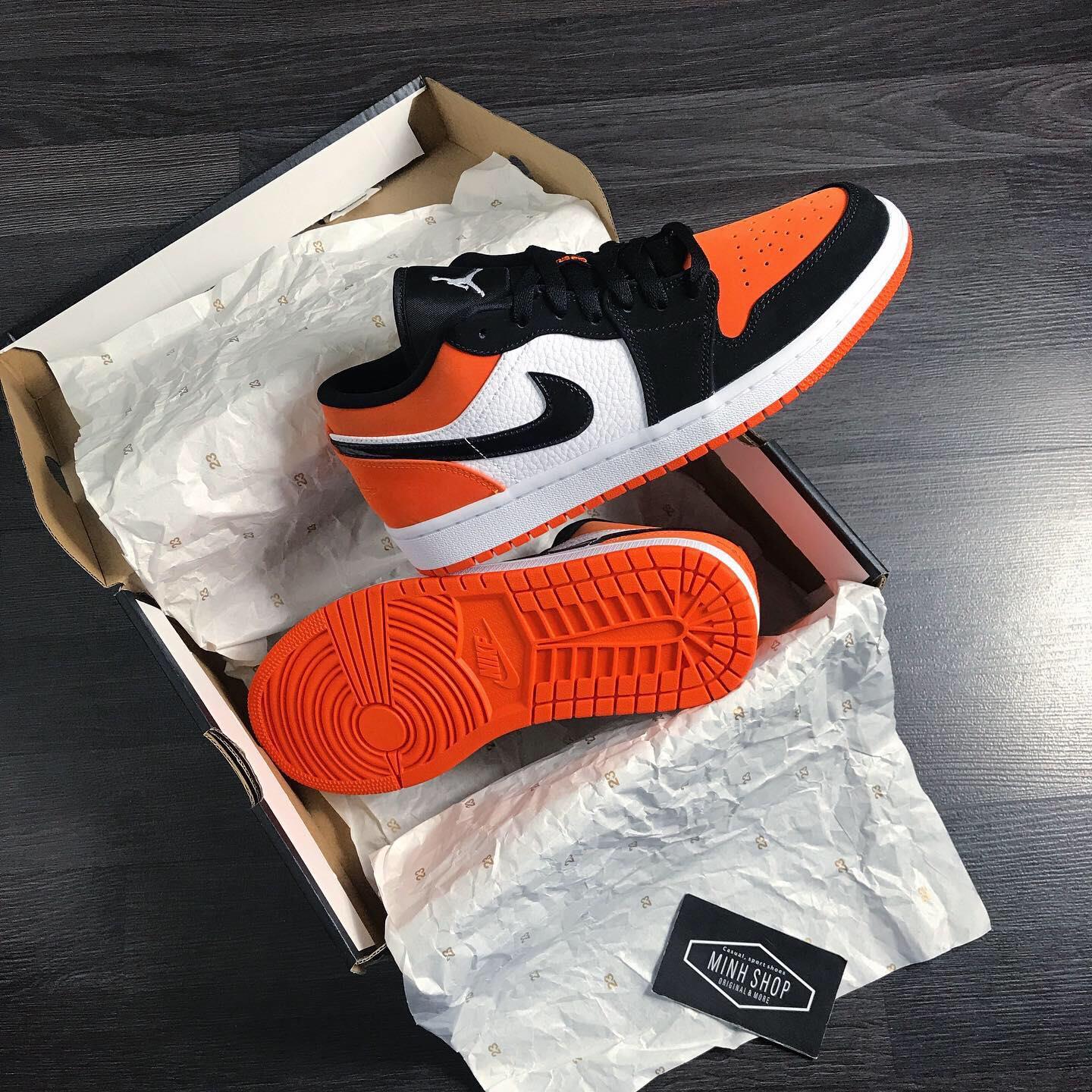 giày thể thao chính hãng, giày nike chính hãng, giày adidas chính hãng, giày newbalance chính hãng, giày converse chính hãng, giày puma chính hãng, giày vans chính hãng, giày asics chính hãng, giày everlast chính hãng, nước hoa chính hãng, ba lô, dép, dép quai ngang