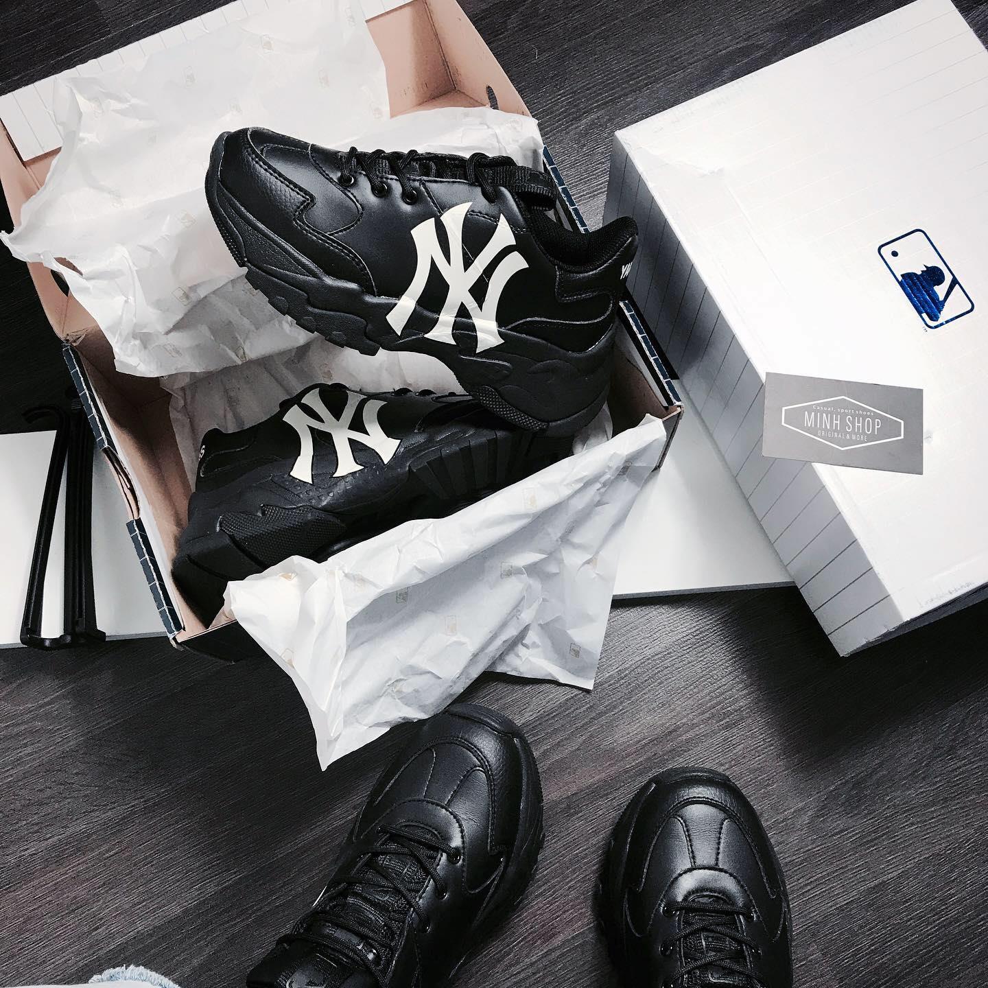 giày thể thao chính hãng, giày nike chính hãng, giày adidas chính hãng, giày newbalance chính hãng, giày converse chính hãng, giày puma chính hãng, giày vans chính hãng, giày asics chính hãng, giày everlast chính hãng, nước hoa chính hãng, ba lô, dép, dép quai ngang