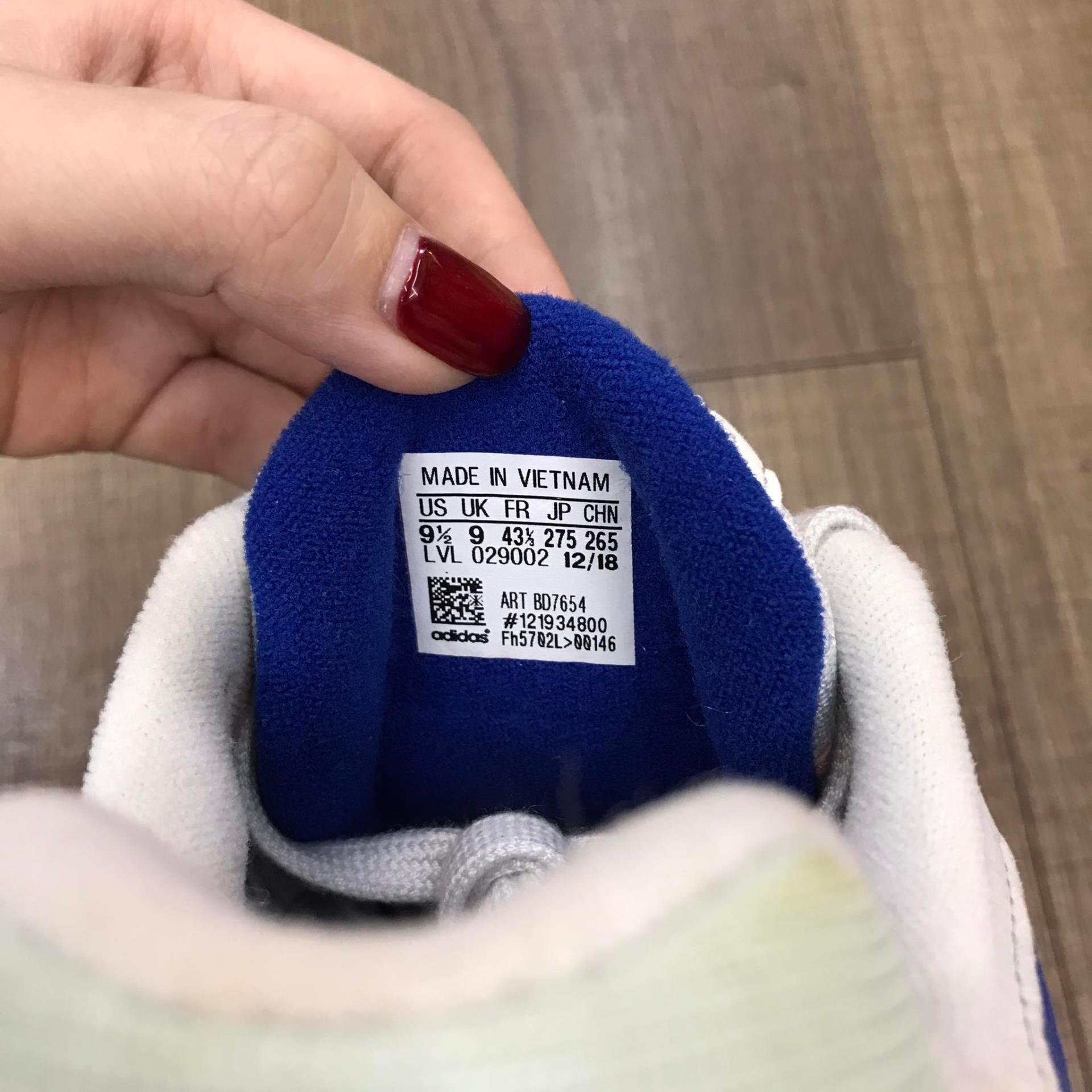 giày thể thao chính hãng, giày nike chính hãng, giày adidas chính hãng, giày newbalance chính hãng, giày converse chính hãng, giày puma chính hãng, giày vans chính hãng, giày asics chính hãng, giày everlast chính hãng, nước hoa chính hãng, ba lô, dép, dép quai ngang