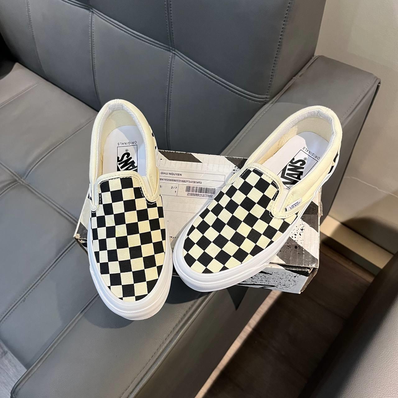 giày thể thao chính hãng, giày nike chính hãng, giày adidas chính hãng, giày newbalance chính hãng, giày converse chính hãng, giày puma chính hãng, giày vans chính hãng, giày asics chính hãng, giày everlast chính hãng, nước hoa chính hãng, ba lô, dép, dép quai ngang