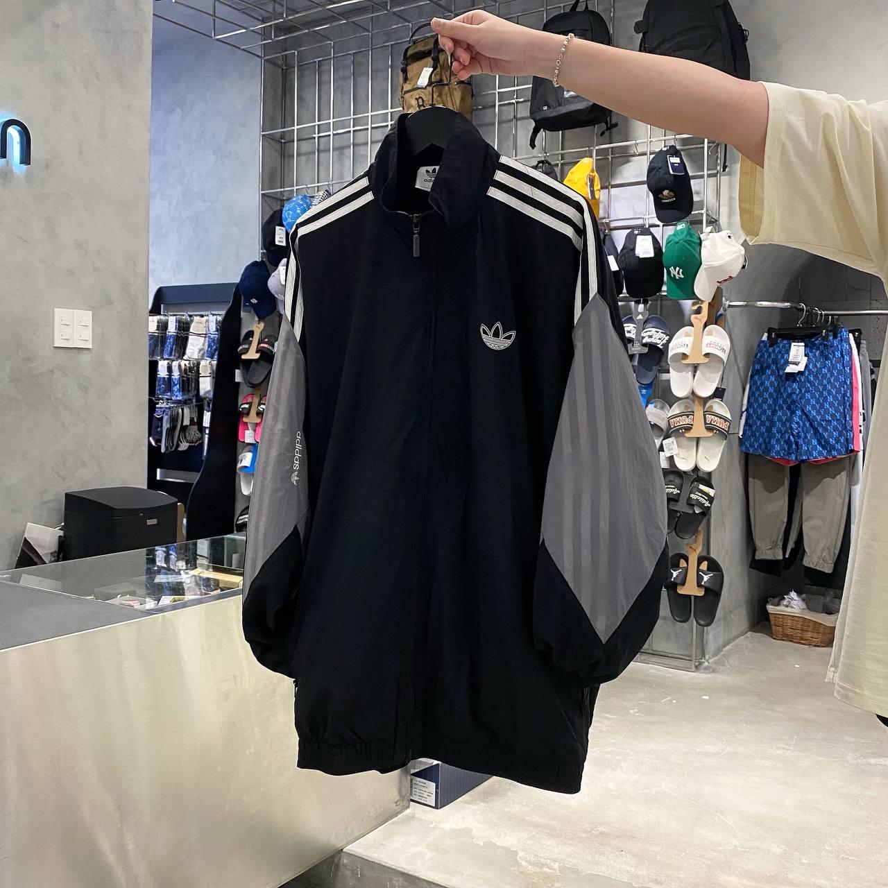 giày thể thao chính hãng, giày nike chính hãng, giày adidas chính hãng, giày newbalance chính hãng, giày converse chính hãng, giày puma chính hãng, giày vans chính hãng, giày asics chính hãng, giày everlast chính hãng, nước hoa chính hãng, ba lô, dép, dép quai ngang