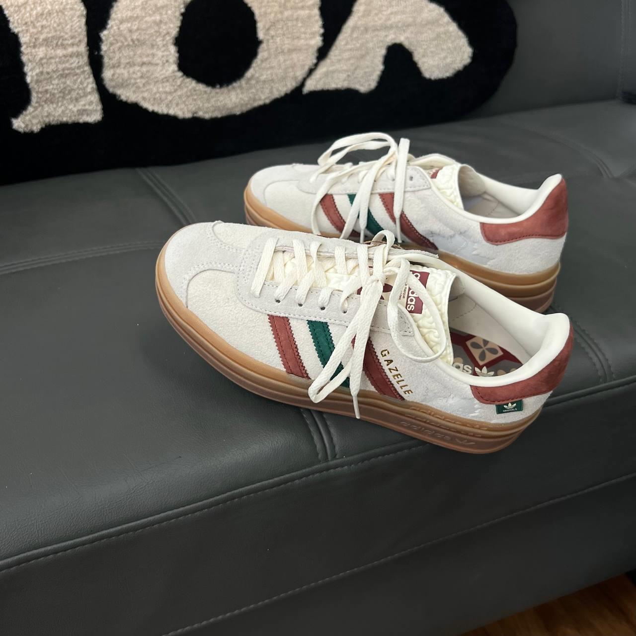 giày thể thao chính hãng, giày nike chính hãng, giày adidas chính hãng, giày newbalance chính hãng, giày converse chính hãng, giày puma chính hãng, giày vans chính hãng, giày asics chính hãng, giày everlast chính hãng, nước hoa chính hãng, ba lô, dép, dép quai ngang