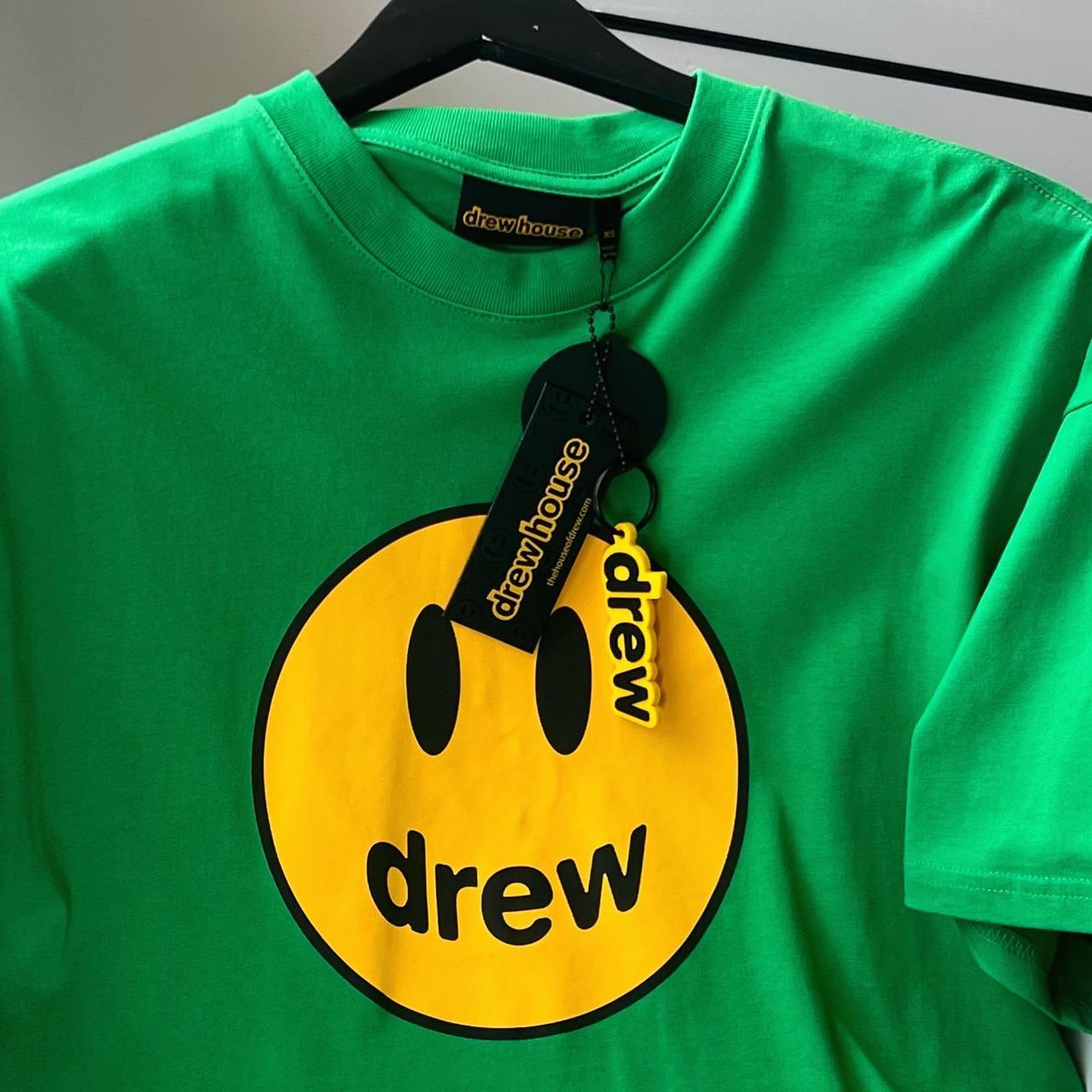 City Culture, hệ thống cửa hàng phân phối chuyên phân phối đồ thể thao, đồng hồ, nước hoa chính hãng, chính ngạch, xách tay từ US, UK, Korea, Japan.