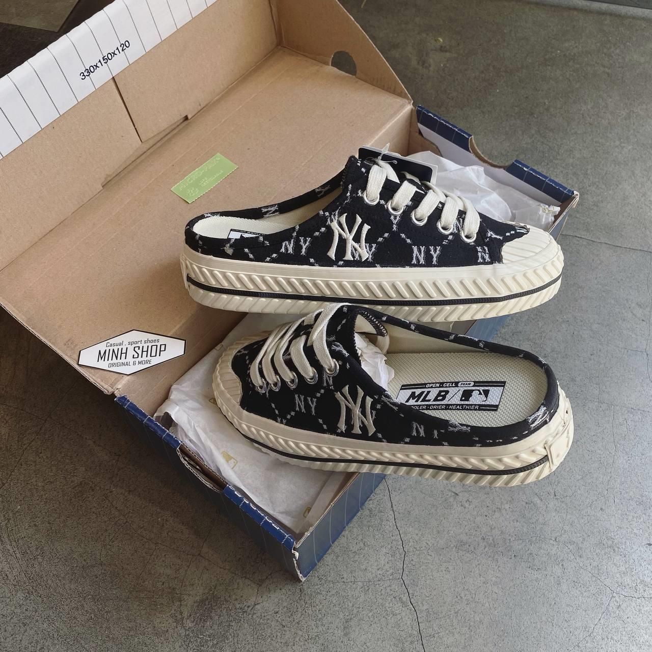 giày thể thao chính hãng, giày nike chính hãng, giày adidas chính hãng, giày newbalance chính hãng, giày converse chính hãng, giày puma chính hãng, giày vans chính hãng, giày asics chính hãng, giày everlast chính hãng, nước hoa chính hãng, ba lô, dép, dép quai ngang