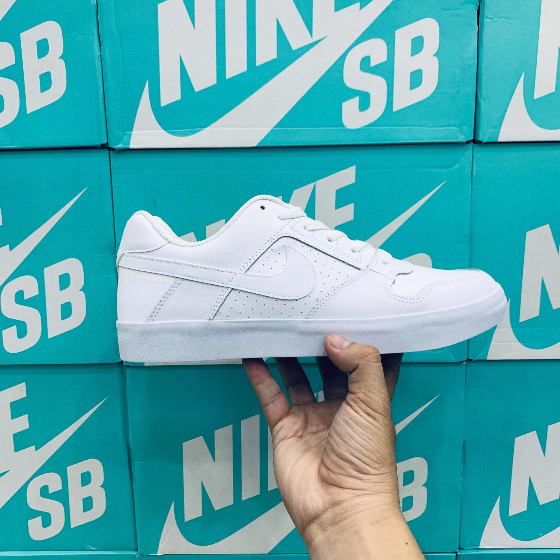 City Culture, hệ thống cửa hàng phân phối chuyên phân phối đồ thể thao, đồng hồ, nước hoa chính hãng, chính ngạch, xách tay từ US, UK, Korea, Japan.