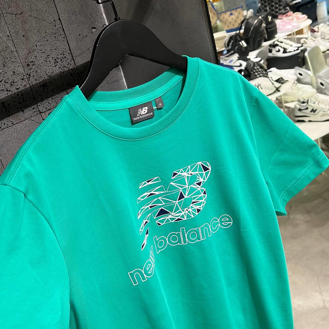 City Culture, hệ thống cửa hàng phân phối chuyên phân phối đồ thể thao, đồng hồ, nước hoa chính hãng, chính ngạch, xách tay từ US, UK, Korea, Japan.