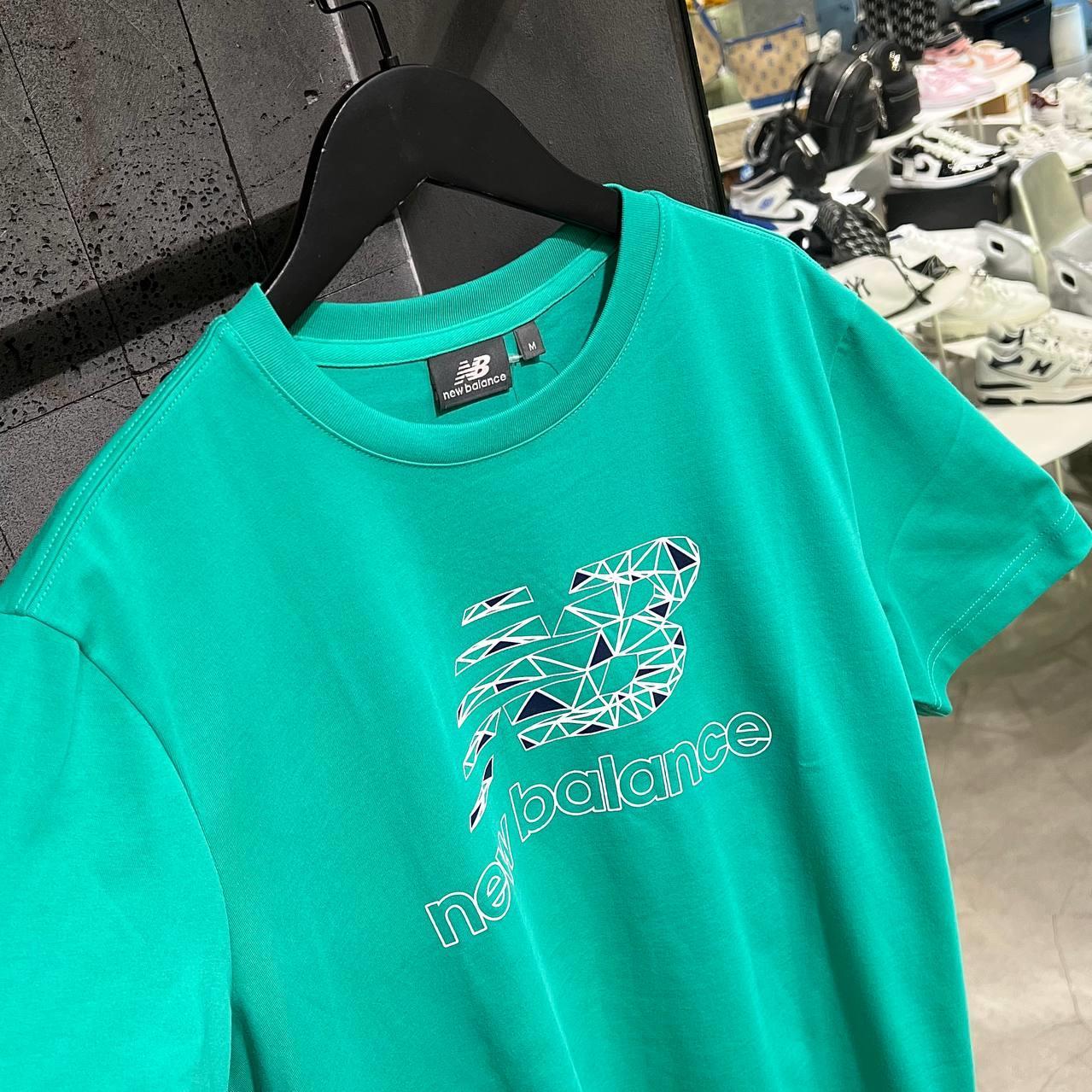 City Culture, hệ thống cửa hàng phân phối chuyên phân phối đồ thể thao, đồng hồ, nước hoa chính hãng, chính ngạch, xách tay từ US, UK, Korea, Japan.