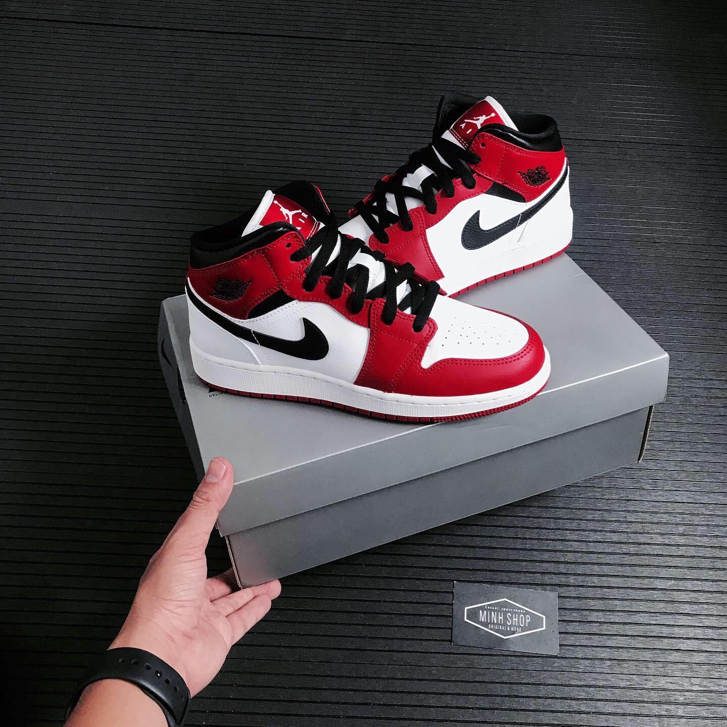 giày thể thao chính hãng, giày nike chính hãng, giày adidas chính hãng, giày newbalance chính hãng, giày converse chính hãng, giày puma chính hãng, giày vans chính hãng, giày asics chính hãng, giày everlast chính hãng, nước hoa chính hãng, ba lô, dép, dép quai ngang