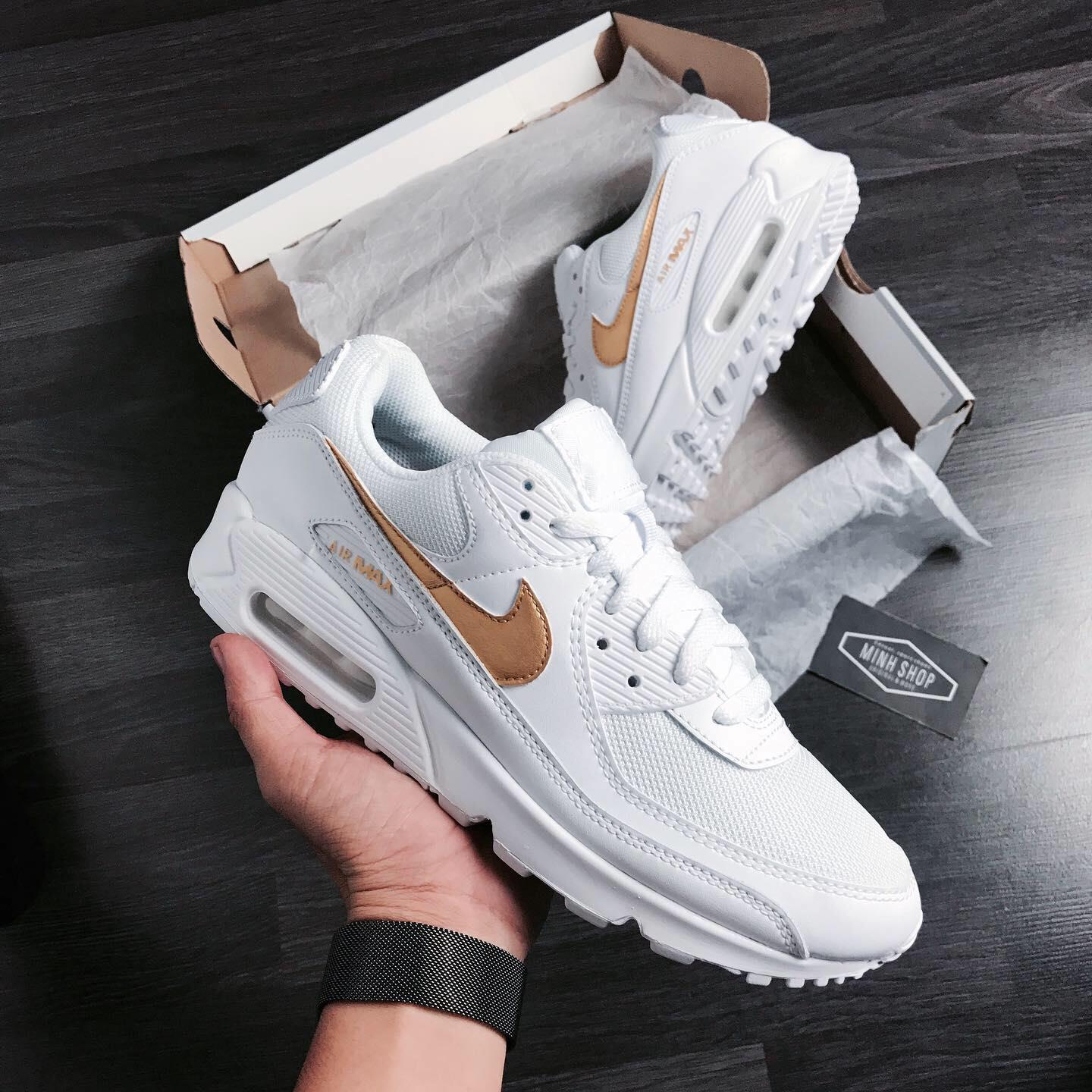 giày thể thao chính hãng, giày nike chính hãng, giày adidas chính hãng, giày newbalance chính hãng, giày converse chính hãng, giày puma chính hãng, giày vans chính hãng, giày asics chính hãng, giày everlast chính hãng, nước hoa chính hãng, ba lô, dép, dép quai ngang