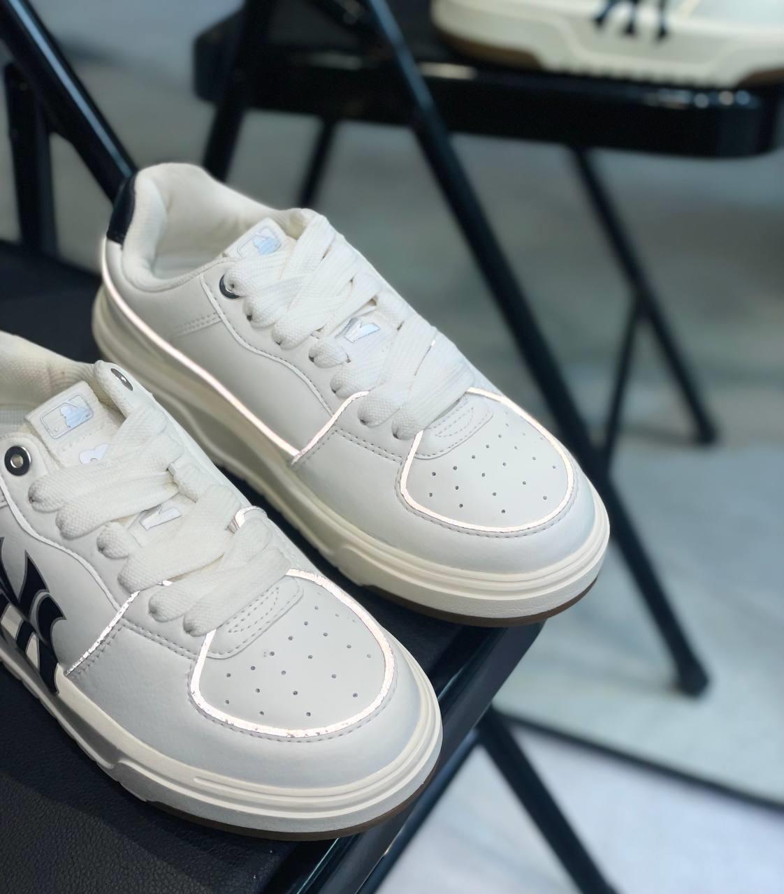 Giày thể thao, Balo thể thao, Nón thể thao, Thương hiệu giày nổi tiếng, Giày Adidas, Giày Nike, Balo Nike, Balo Adidas, Nón Nike, Nón Adidas