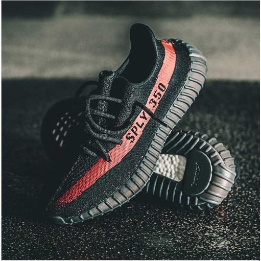 Giày thể thao, Balo thể thao, Nón thể thao, Thương hiệu giày nổi tiếng, Giày Adidas, Giày Nike, Balo Nike, Balo Adidas, Nón Nike, Nón Adidas