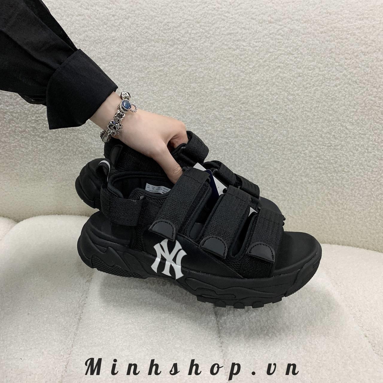 giày thể thao chính hãng, giày nike chính hãng, giày adidas chính hãng, giày newbalance chính hãng, giày converse chính hãng, giày puma chính hãng, giày vans chính hãng, giày asics chính hãng, giày everlast chính hãng, nước hoa chính hãng, ba lô, dép, dép quai ngang