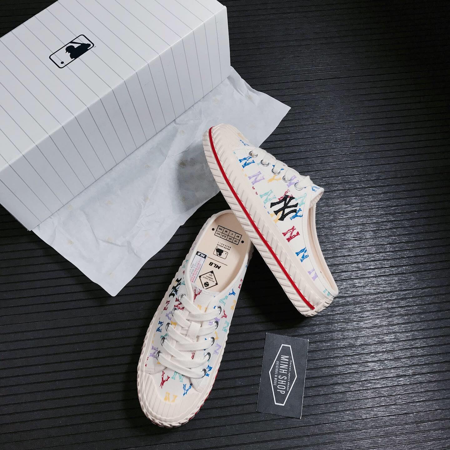 giày thể thao chính hãng, giày nike chính hãng, giày adidas chính hãng, giày newbalance chính hãng, giày converse chính hãng, giày puma chính hãng, giày vans chính hãng, giày asics chính hãng, giày everlast chính hãng, nước hoa chính hãng, ba lô, dép, dép quai ngang