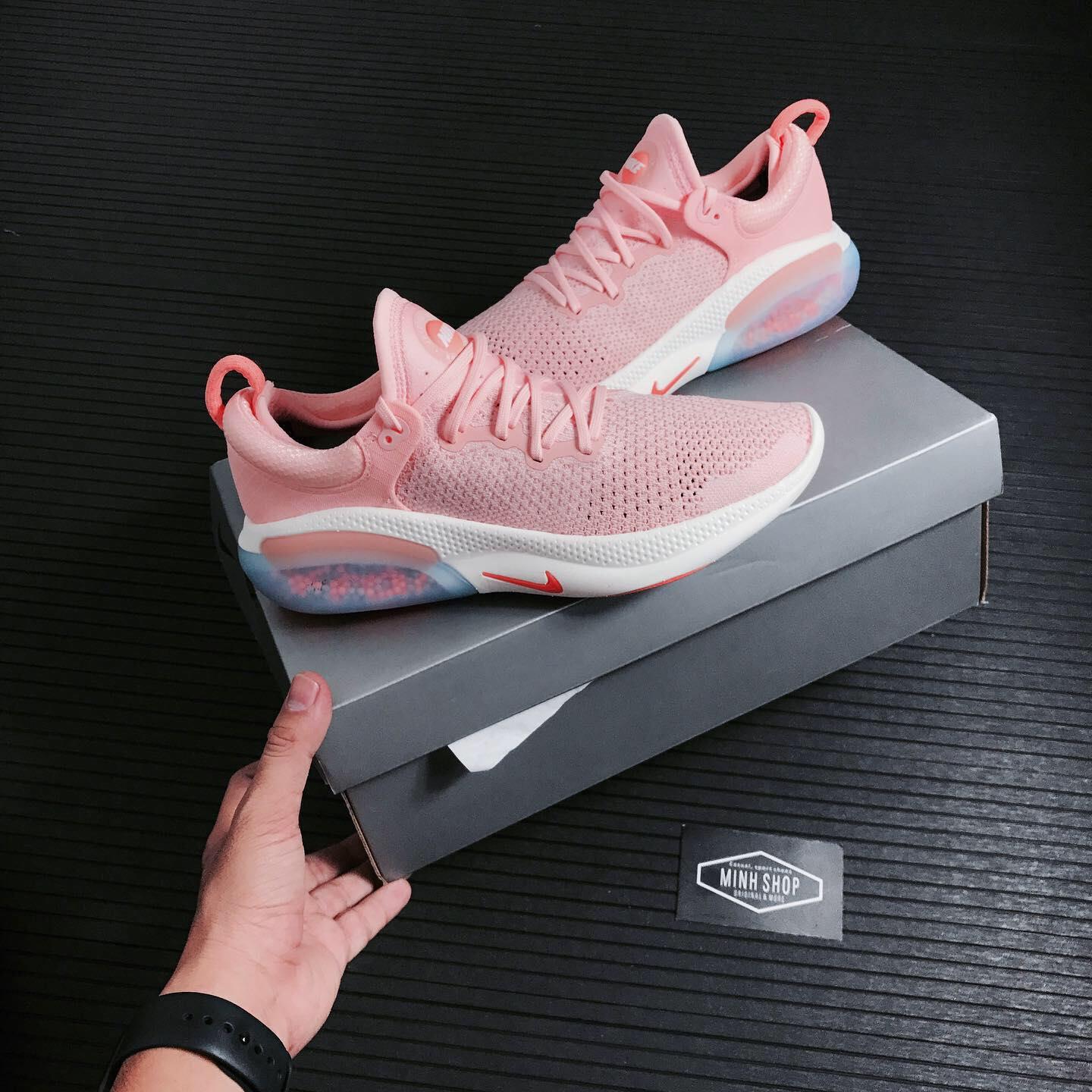 giày thể thao chính hãng, giày nike chính hãng, giày adidas chính hãng, giày newbalance chính hãng, giày converse chính hãng, giày puma chính hãng, giày vans chính hãng, giày asics chính hãng, giày everlast chính hãng, nước hoa chính hãng, ba lô, dép, dép quai ngang