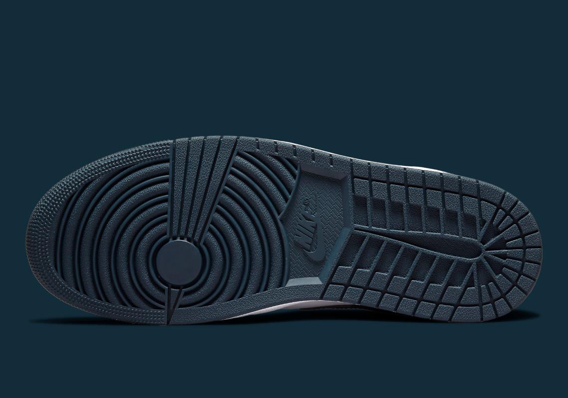 Giày thể thao, Balo thể thao, Nón thể thao, Thương hiệu giày nổi tiếng, Giày Adidas, Giày Nike, Balo Nike, Balo Adidas, Nón Nike, Nón Adidas