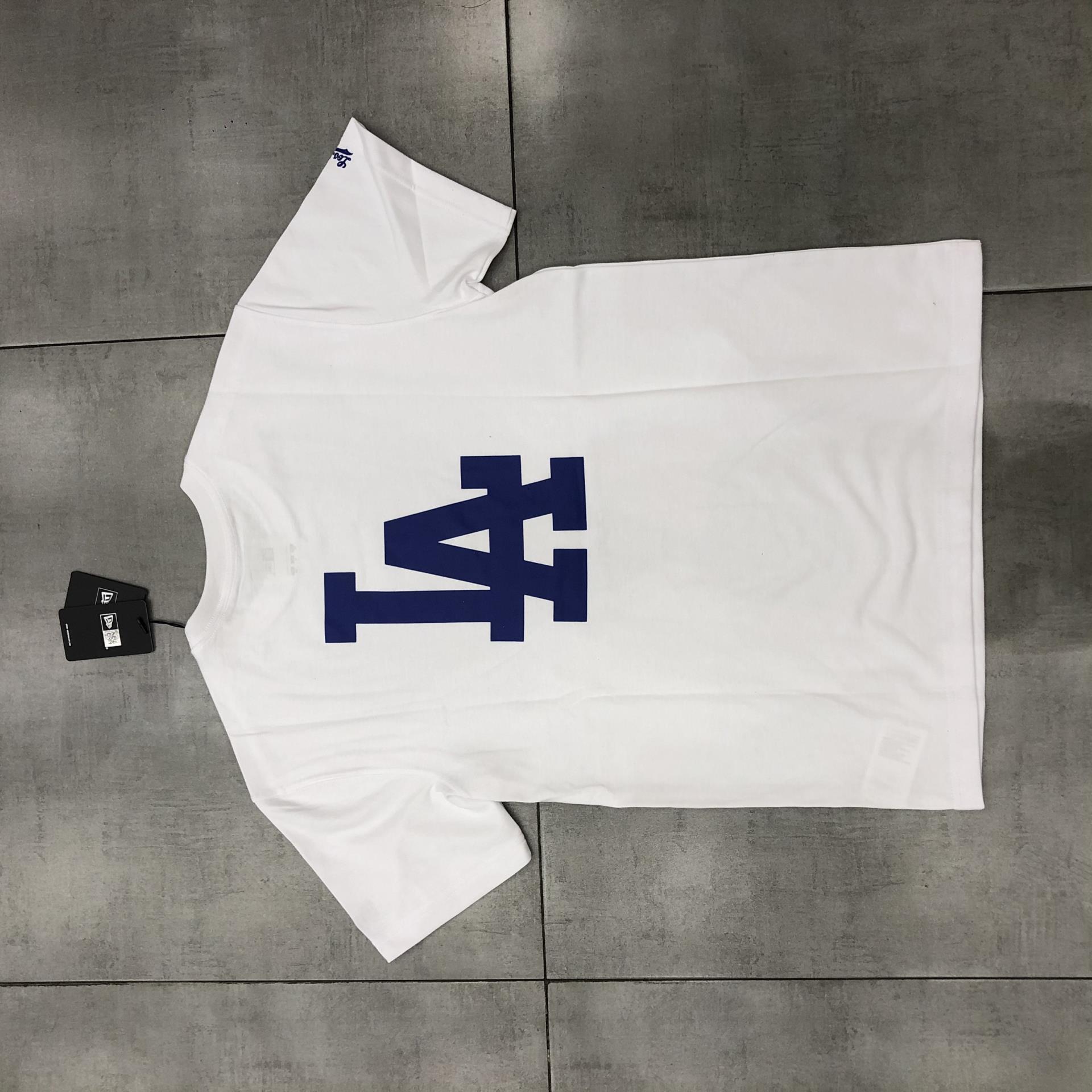 Giày thể thao, Balo thể thao, Nón thể thao, Thương hiệu giày nổi tiếng, Giày Adidas, Giày Nike, Balo Nike, Balo Adidas, Nón Nike, Nón Adidas