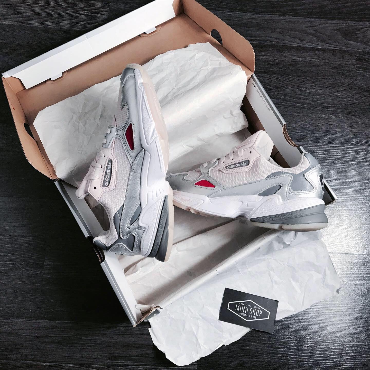 giày thể thao chính hãng, giày nike chính hãng, giày adidas chính hãng, giày newbalance chính hãng, giày converse chính hãng, giày puma chính hãng, giày vans chính hãng, giày asics chính hãng, giày everlast chính hãng, nước hoa chính hãng, ba lô, dép, dép quai ngang