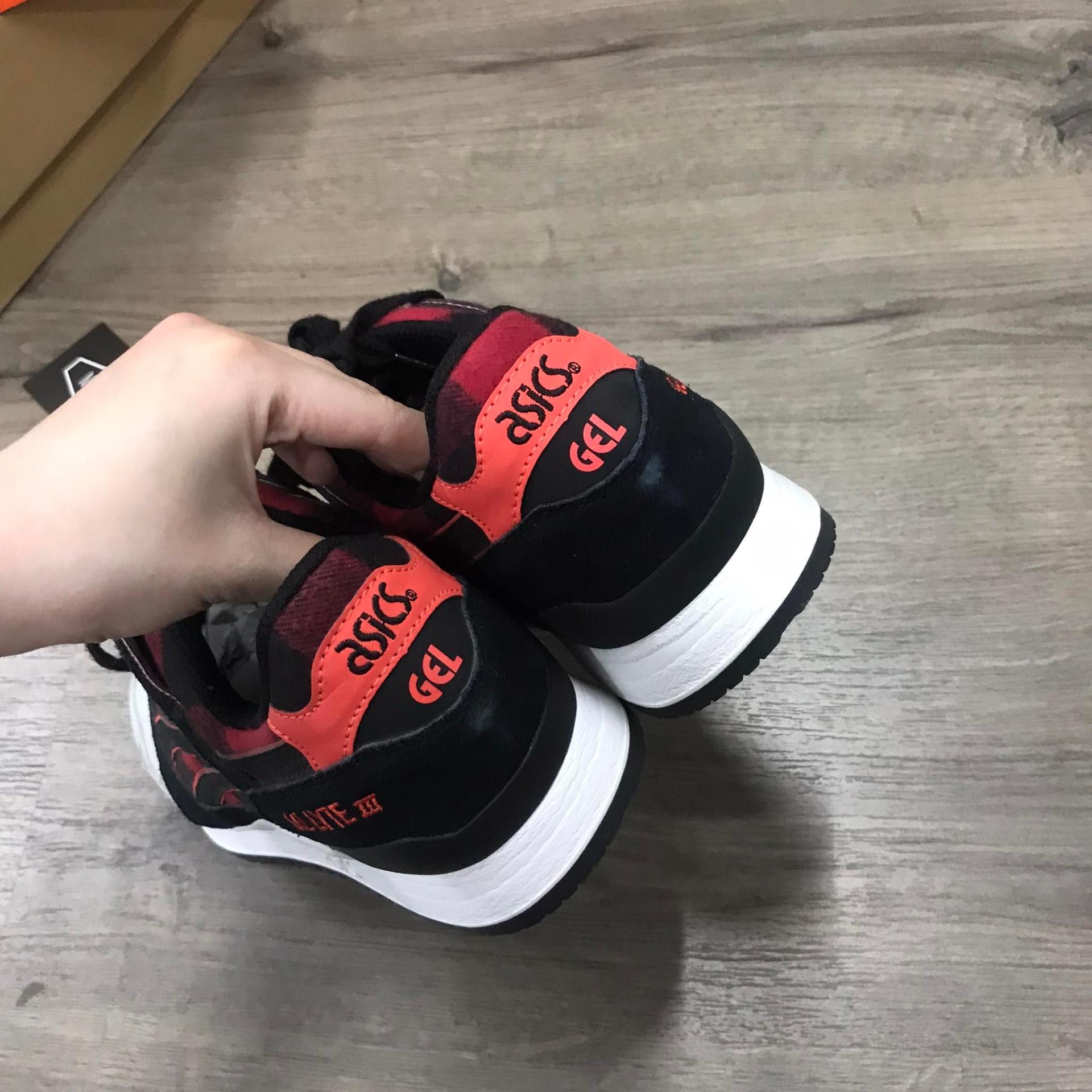 giày thể thao chính hãng, giày nike chính hãng, giày adidas chính hãng, giày newbalance chính hãng, giày converse chính hãng, giày puma chính hãng, giày vans chính hãng, giày asics chính hãng, giày everlast chính hãng, nước hoa chính hãng, ba lô, dép, dép quai ngang