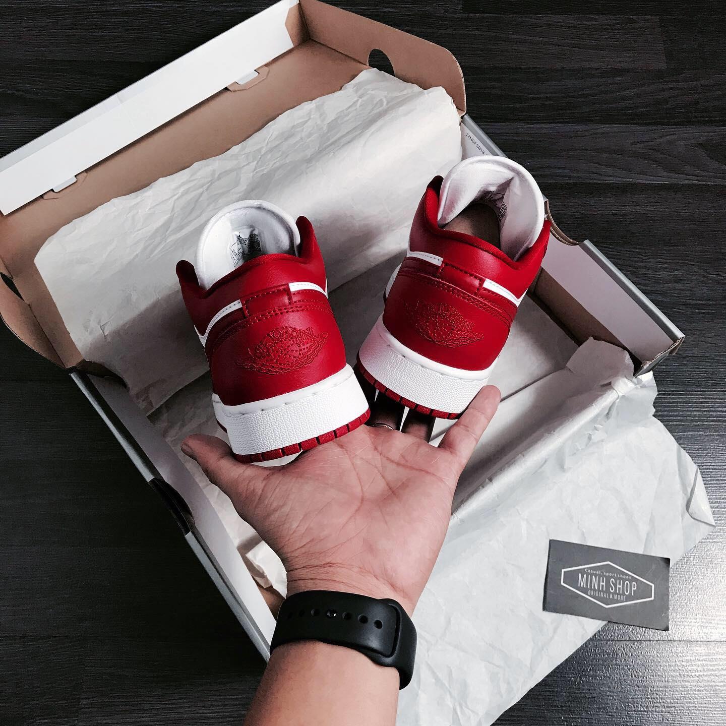 giày thể thao chính hãng, giày nike chính hãng, giày adidas chính hãng, giày newbalance chính hãng, giày converse chính hãng, giày puma chính hãng, giày vans chính hãng, giày asics chính hãng, giày everlast chính hãng, nước hoa chính hãng, ba lô, dép, dép quai ngang