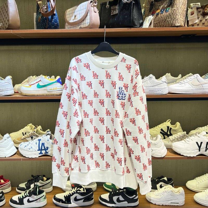 Giày thể thao, Balo thể thao, Nón thể thao, Thương hiệu giày nổi tiếng, Giày Adidas, Giày Nike, Balo Nike, Balo Adidas, Nón Nike, Nón Adidas