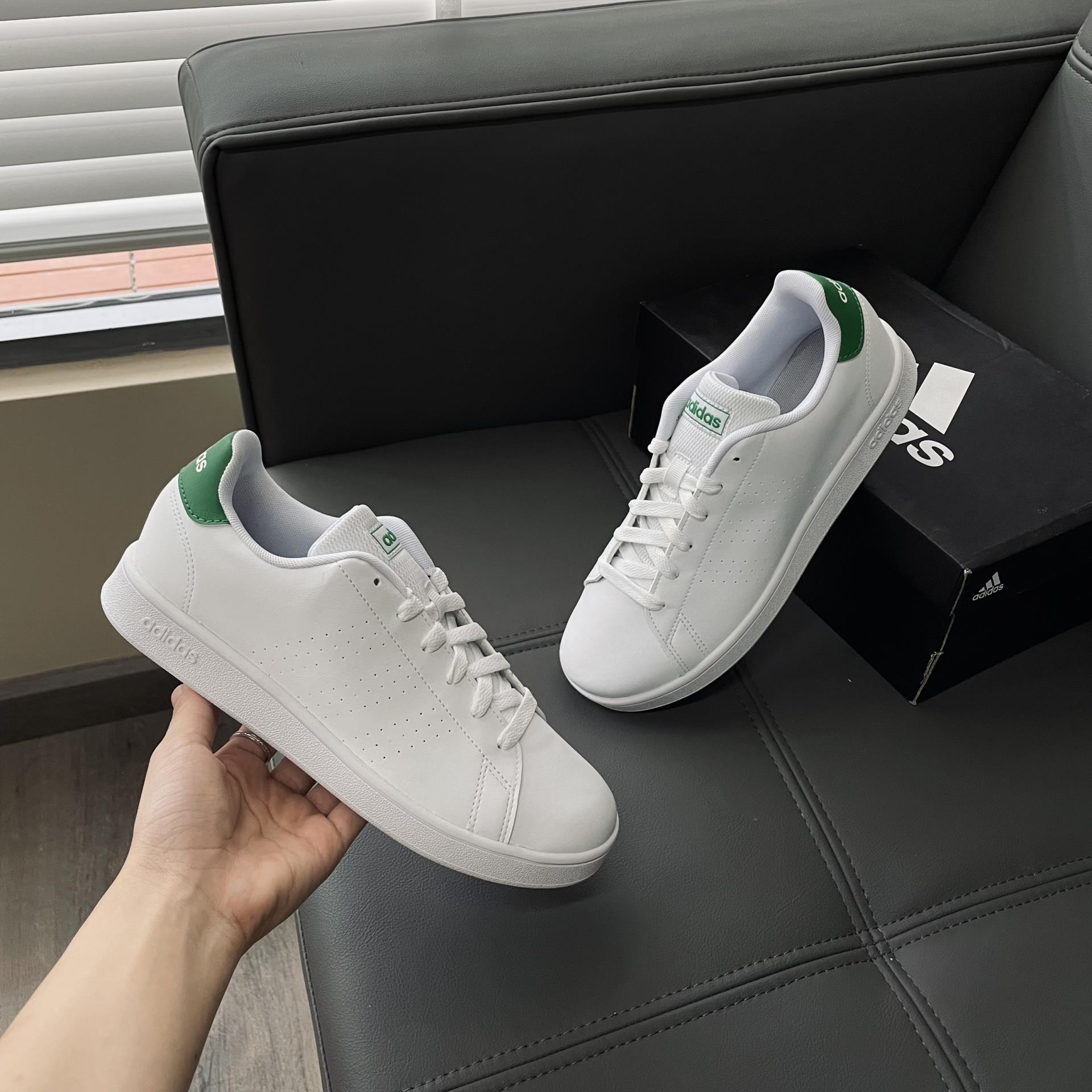 giày thể thao chính hãng, giày nike chính hãng, giày adidas chính hãng, giày newbalance chính hãng, giày converse chính hãng, giày puma chính hãng, giày vans chính hãng, giày asics chính hãng, giày everlast chính hãng, nước hoa chính hãng, ba lô, dép, dép quai ngang