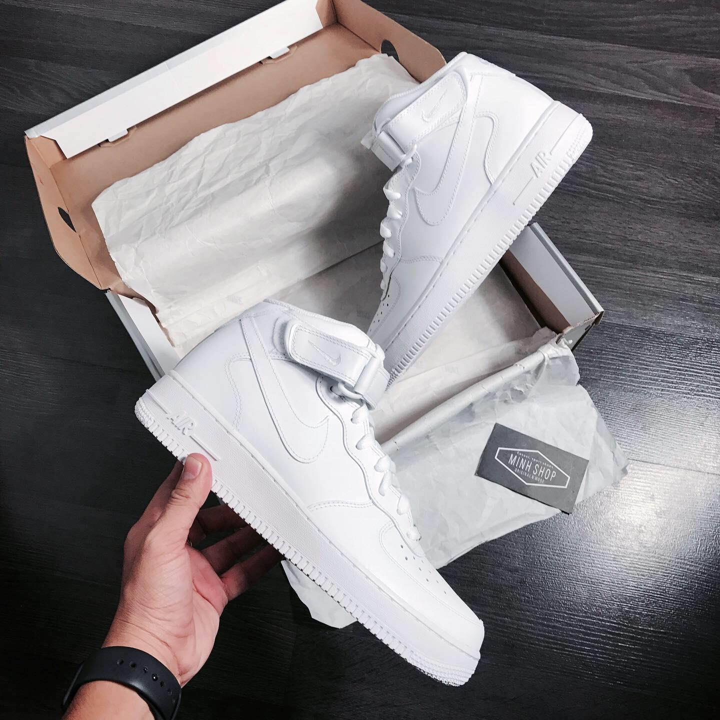 giày thể thao chính hãng, giày nike chính hãng, giày adidas chính hãng, giày newbalance chính hãng, giày converse chính hãng, giày puma chính hãng, giày vans chính hãng, giày asics chính hãng, giày everlast chính hãng, nước hoa chính hãng, ba lô, dép, dép quai ngang