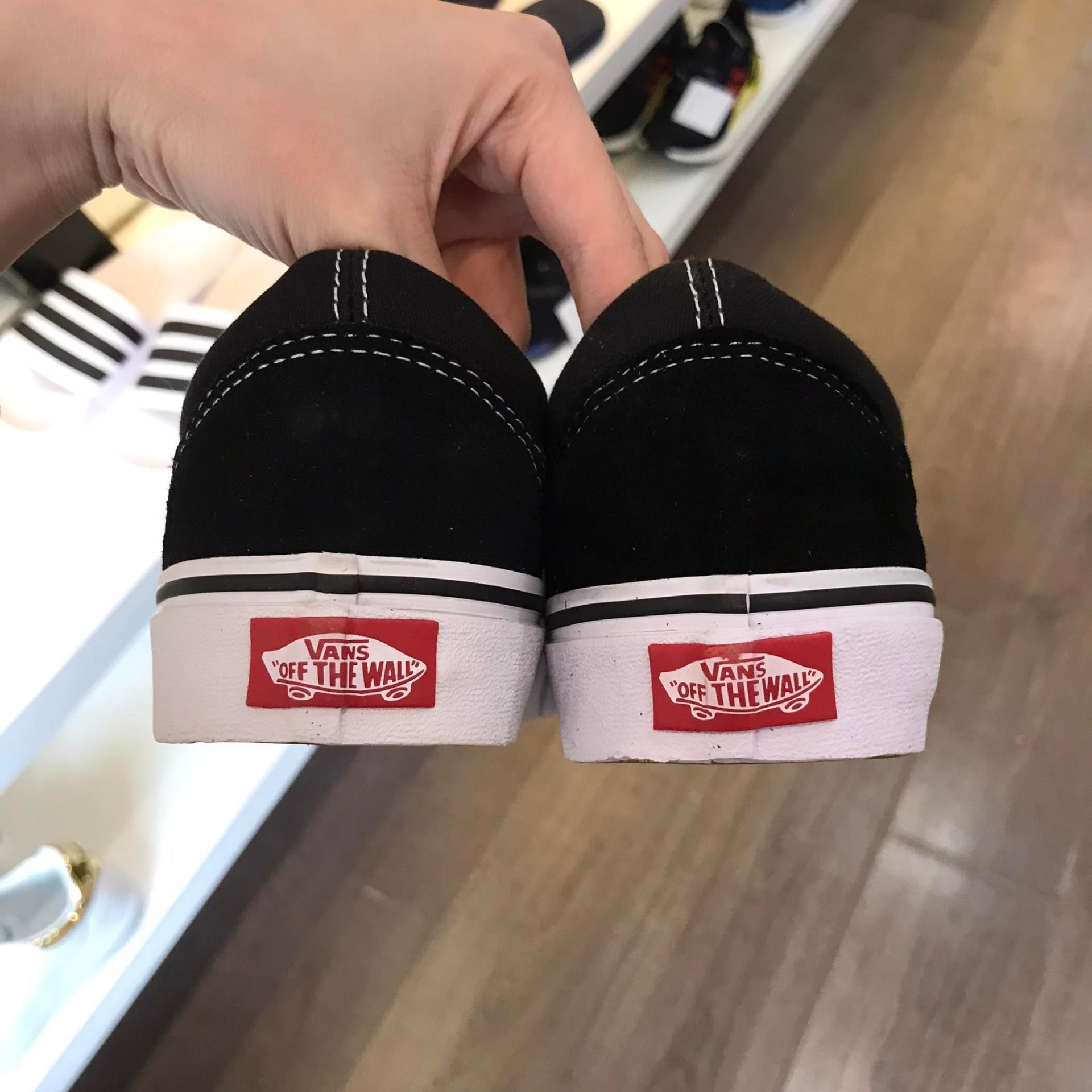 giày thể thao chính hãng, giày nike chính hãng, giày adidas chính hãng, giày newbalance chính hãng, giày converse chính hãng, giày puma chính hãng, giày vans chính hãng, giày asics chính hãng, giày everlast chính hãng, nước hoa chính hãng, ba lô, dép, dép quai ngang
