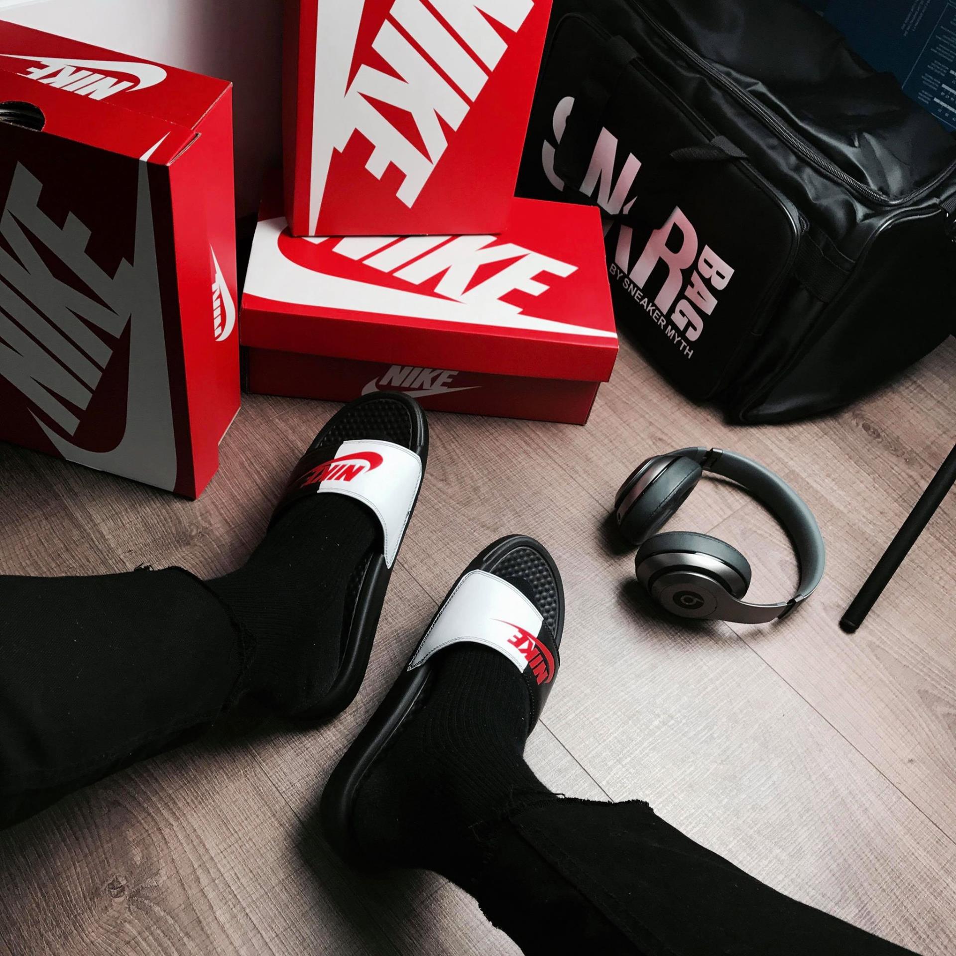 giày thể thao chính hãng, giày nike chính hãng, giày adidas chính hãng, giày newbalance chính hãng, giày converse chính hãng, giày puma chính hãng, giày vans chính hãng, giày asics chính hãng, giày everlast chính hãng, nước hoa chính hãng, ba lô, dép, dép quai ngang