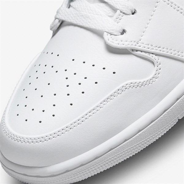 Giày thể thao, Balo thể thao, Nón thể thao, Thương hiệu giày nổi tiếng, Giày Adidas, Giày Nike, Balo Nike, Balo Adidas, Nón Nike, Nón Adidas