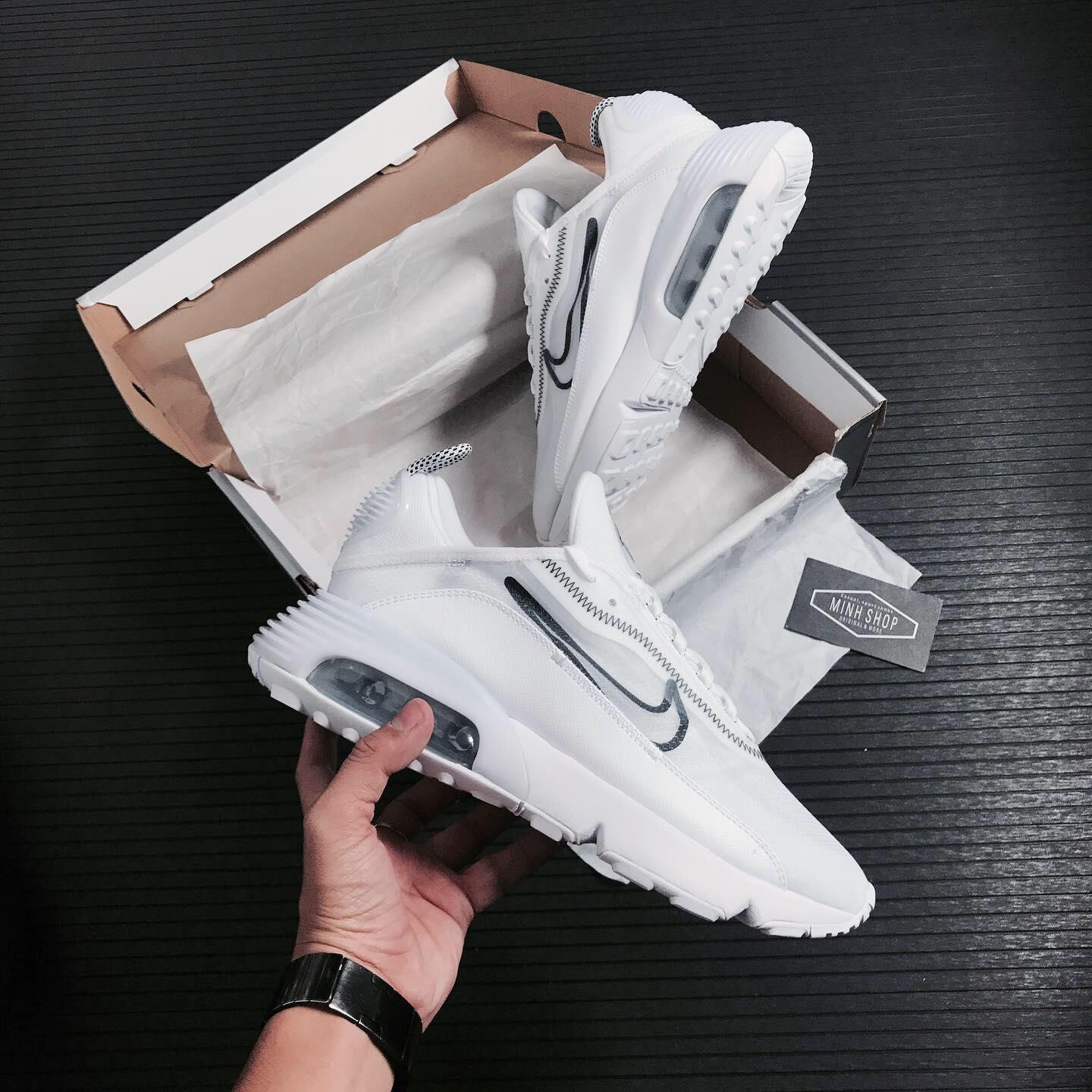 giày thể thao chính hãng, giày nike chính hãng, giày adidas chính hãng, giày newbalance chính hãng, giày converse chính hãng, giày puma chính hãng, giày vans chính hãng, giày asics chính hãng, giày everlast chính hãng, nước hoa chính hãng, ba lô, dép, dép quai ngang