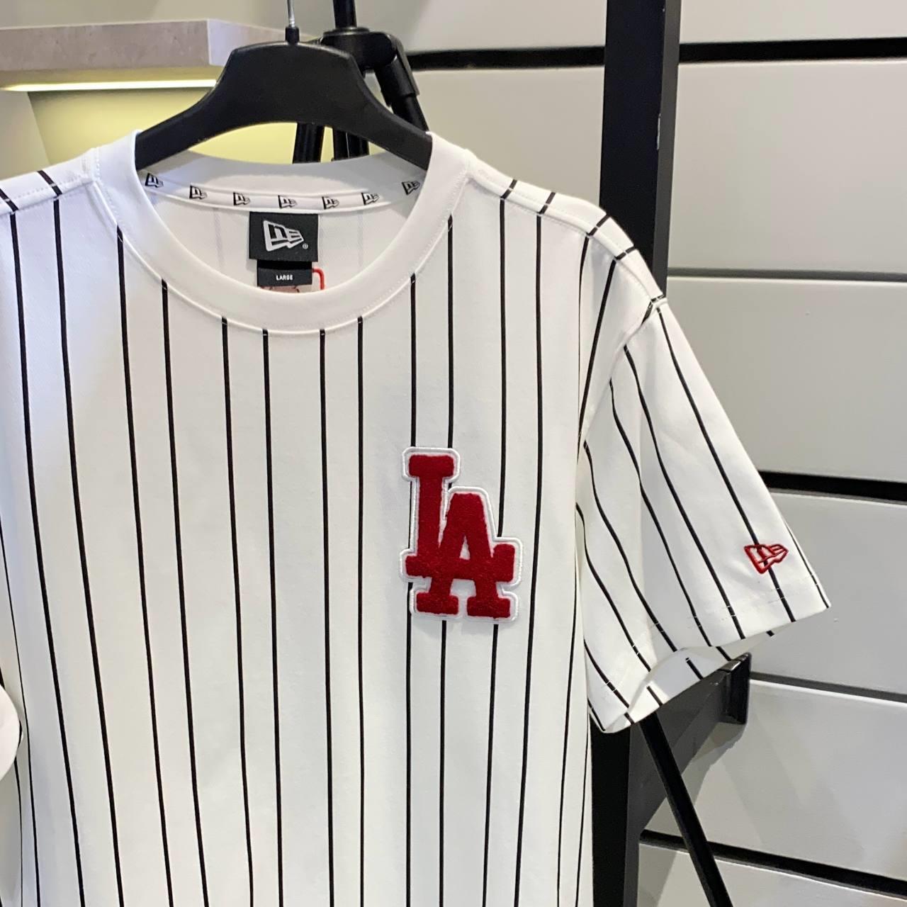 Giày thể thao, Balo thể thao, Nón thể thao, Thương hiệu giày nổi tiếng, Giày Adidas, Giày Nike, Balo Nike, Balo Adidas, Nón Nike, Nón Adidas