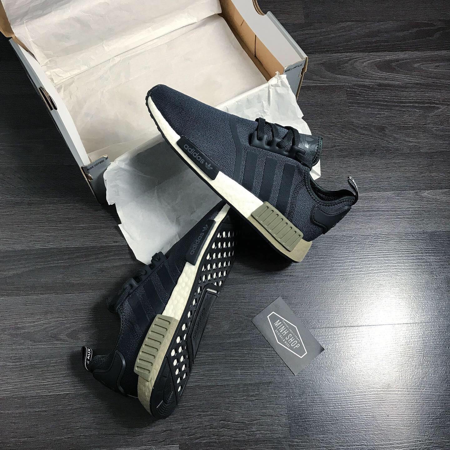 giày thể thao chính hãng, giày nike chính hãng, giày adidas chính hãng, giày newbalance chính hãng, giày converse chính hãng, giày puma chính hãng, giày vans chính hãng, giày asics chính hãng, giày everlast chính hãng, nước hoa chính hãng, ba lô, dép, dép quai ngang