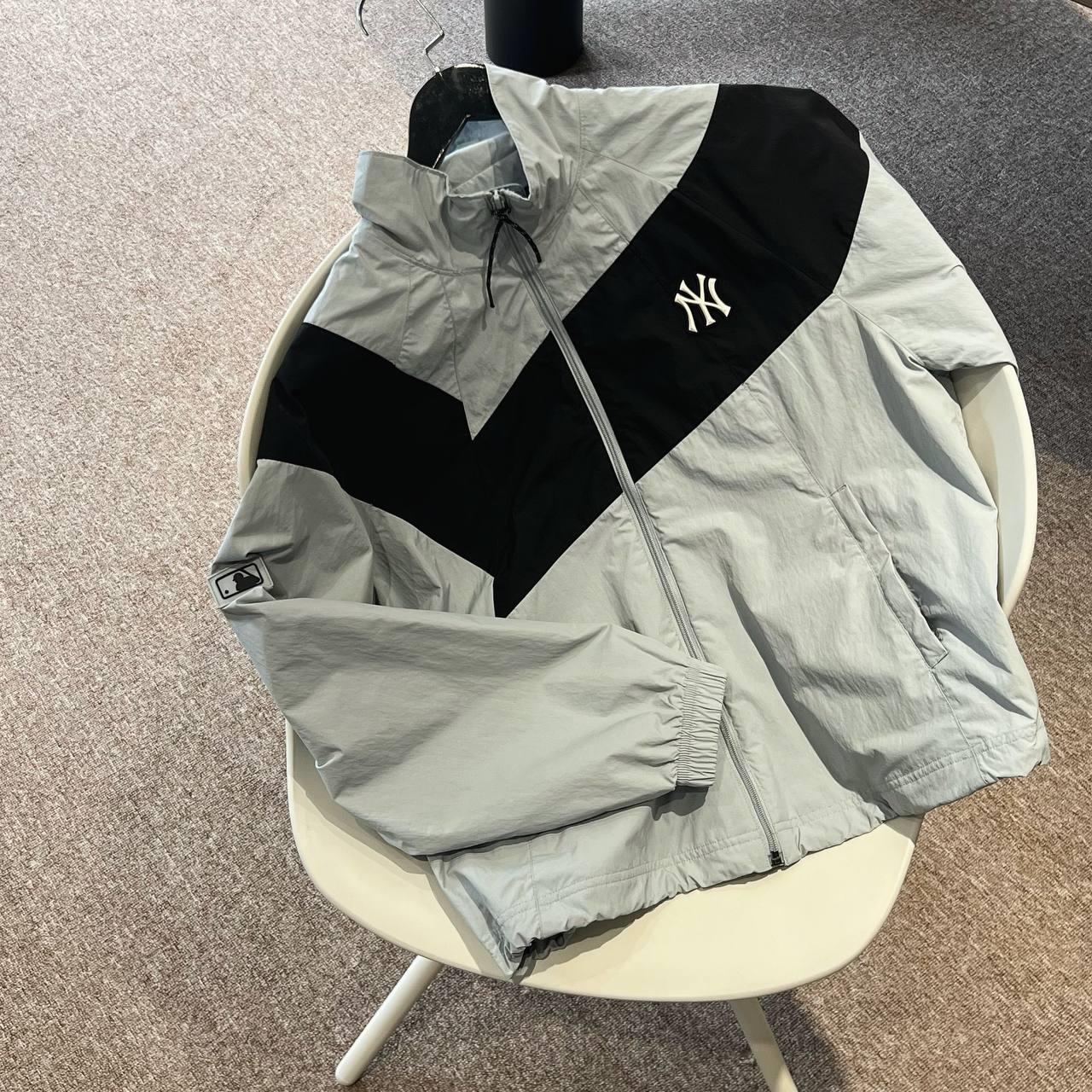 giày thể thao chính hãng, giày nike chính hãng, giày adidas chính hãng, giày newbalance chính hãng, giày converse chính hãng, giày puma chính hãng, giày vans chính hãng, giày asics chính hãng, giày everlast chính hãng, nước hoa chính hãng, ba lô, dép, dép quai ngang