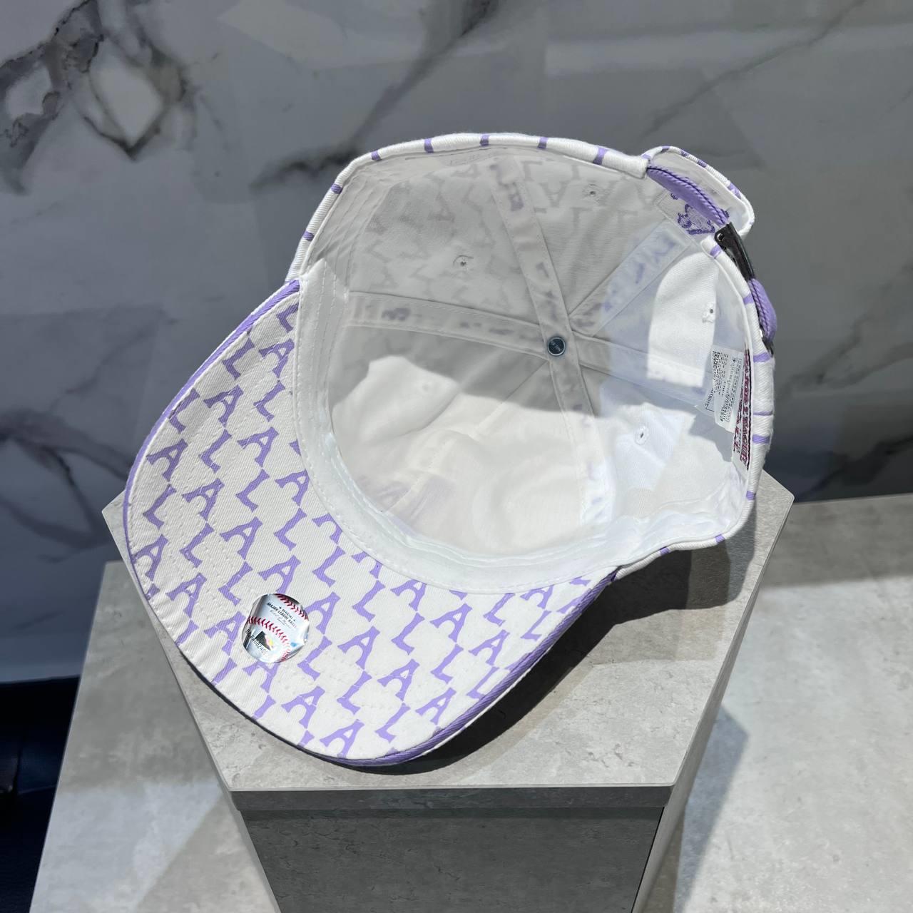 Giày thể thao, Balo thể thao, Nón thể thao, Thương hiệu giày nổi tiếng, Giày Adidas, Giày Nike, Balo Nike, Balo Adidas, Nón Nike, Nón Adidas