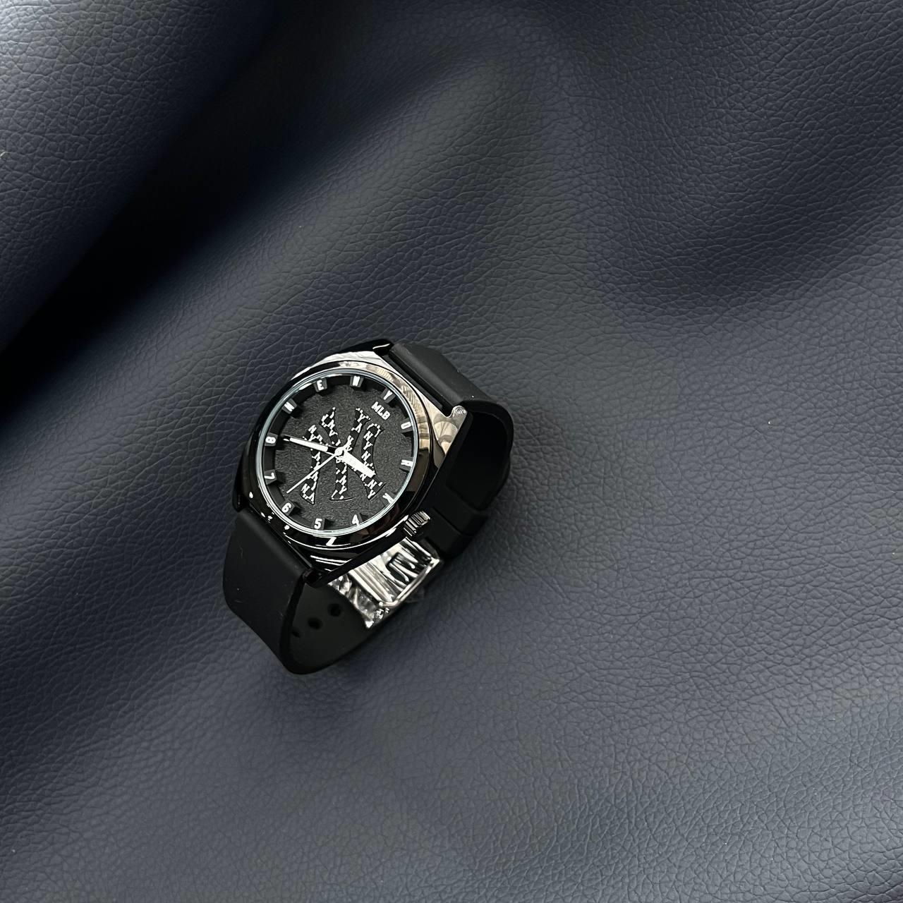 City Culture, hệ thống cửa hàng phân phối chuyên phân phối đồ thể thao, đồng hồ, nước hoa chính hãng, chính ngạch, xách tay từ US, UK, Korea, Japan.