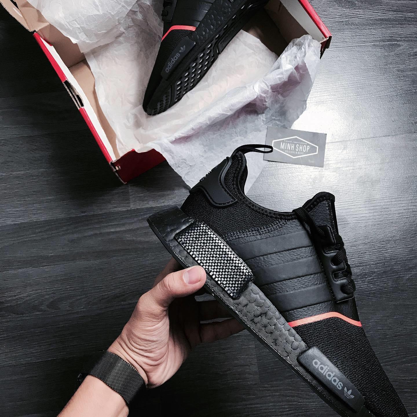 giày thể thao chính hãng, giày nike chính hãng, giày adidas chính hãng, giày newbalance chính hãng, giày converse chính hãng, giày puma chính hãng, giày vans chính hãng, giày asics chính hãng, giày everlast chính hãng, nước hoa chính hãng, ba lô, dép, dép quai ngang