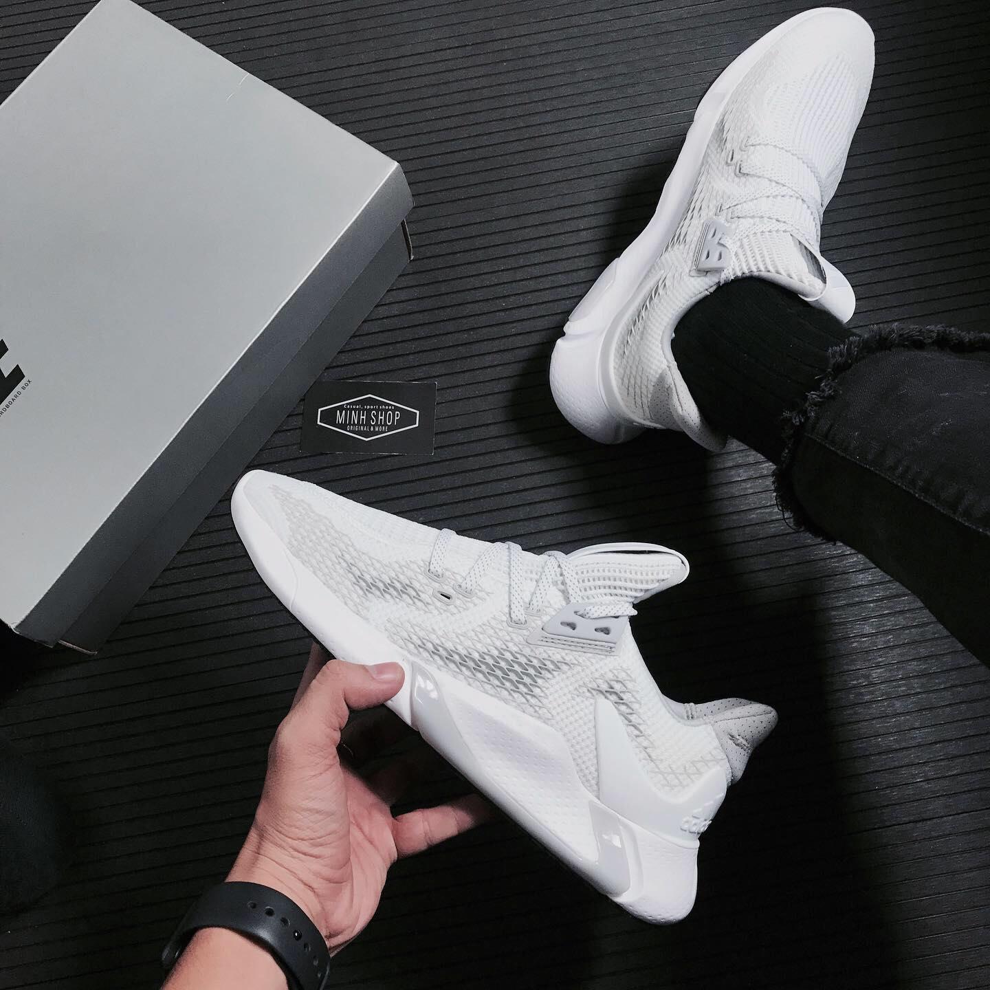 giày thể thao chính hãng, giày nike chính hãng, giày adidas chính hãng, giày newbalance chính hãng, giày converse chính hãng, giày puma chính hãng, giày vans chính hãng, giày asics chính hãng, giày everlast chính hãng, nước hoa chính hãng, ba lô, dép, dép quai ngang