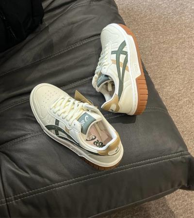 giày thể thao chính hãng, giày nike chính hãng, giày adidas chính hãng, giày newbalance chính hãng, giày converse chính hãng, giày puma chính hãng, giày vans chính hãng, giày asics chính hãng, giày everlast chính hãng, nước hoa chính hãng, ba lô, dép, dép quai ngang